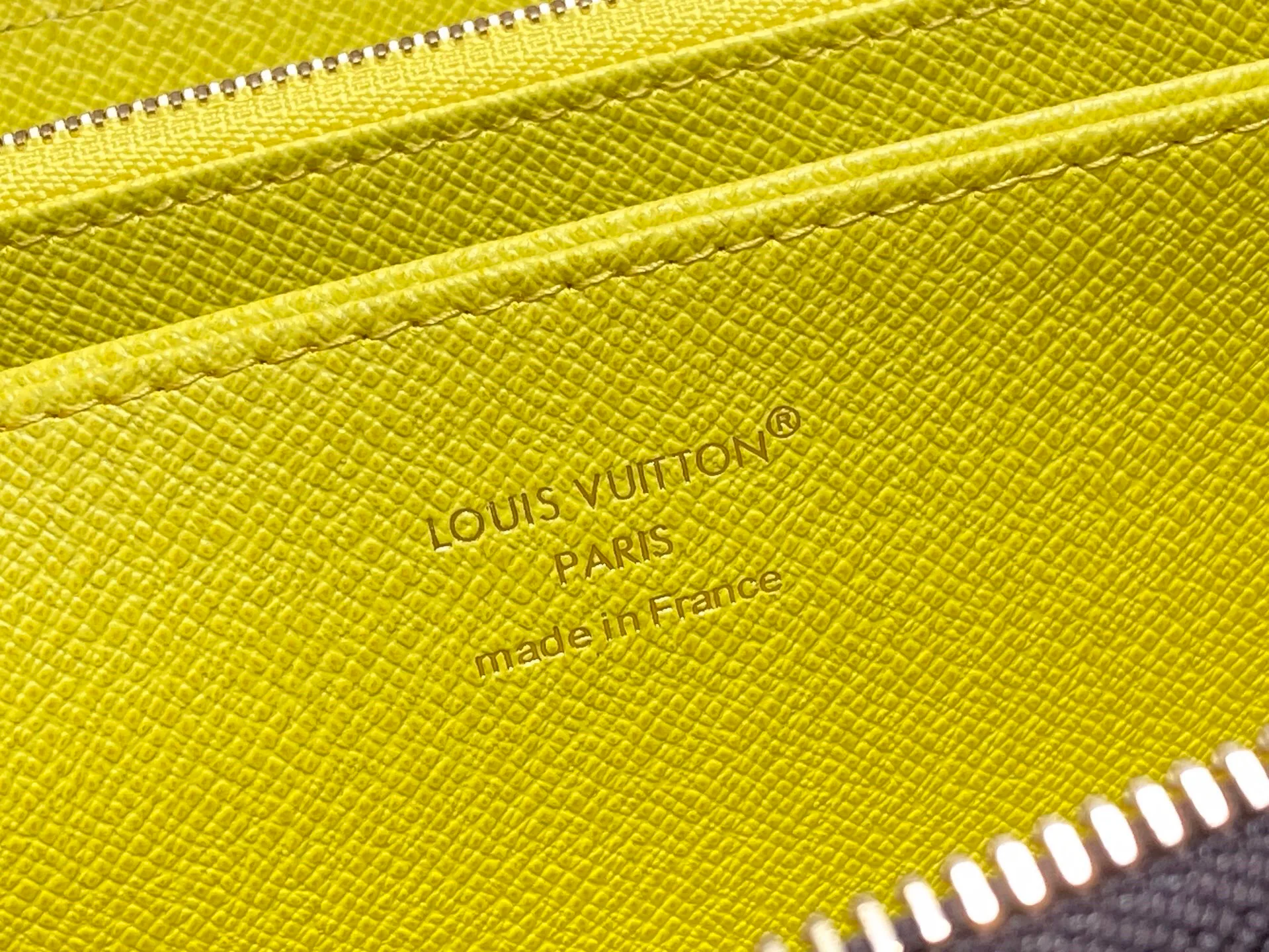 Классические Сумки Женские Louis Vuitton 12173474