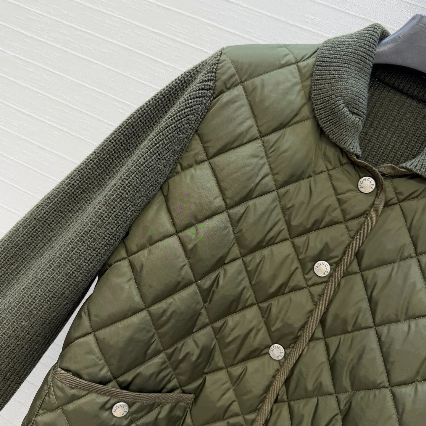 Куртки И Пуховики Женские Moncler 19460871