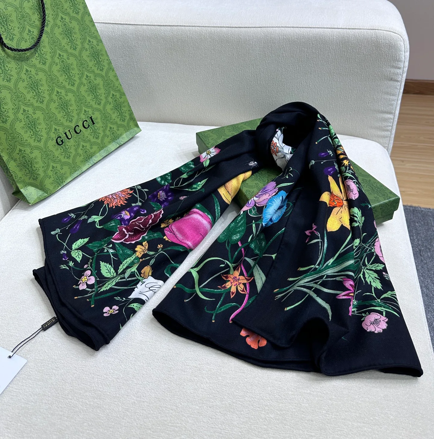 Шарфы Gucci 318414