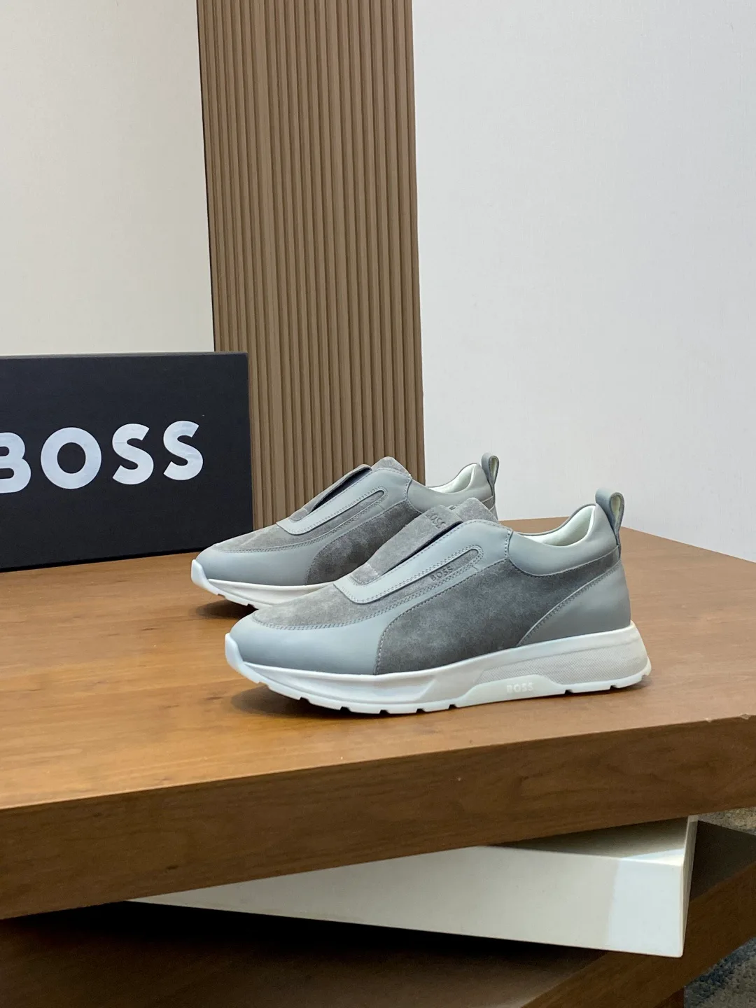 Кроссовки Мужские Hugo Boss 957571