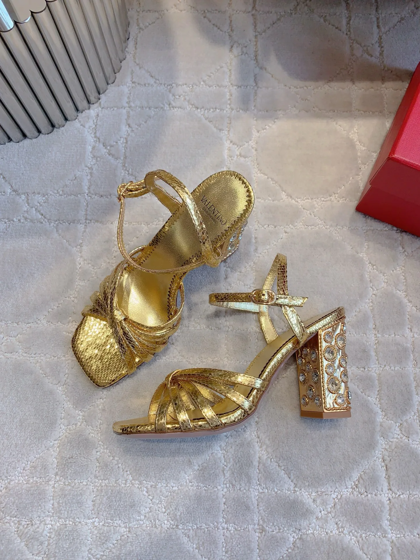 Босоножки Женские Valentino 9240