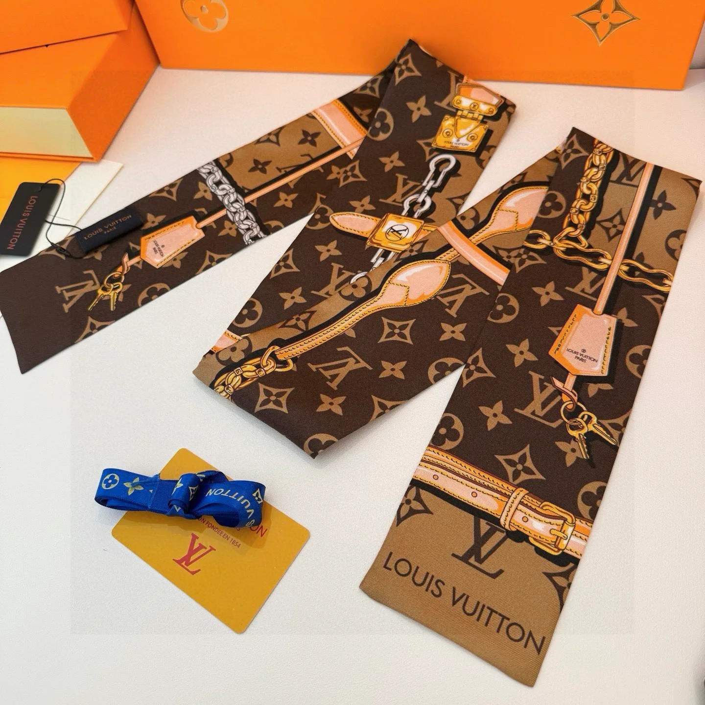 Шарфы Louis Vuitton 11888312