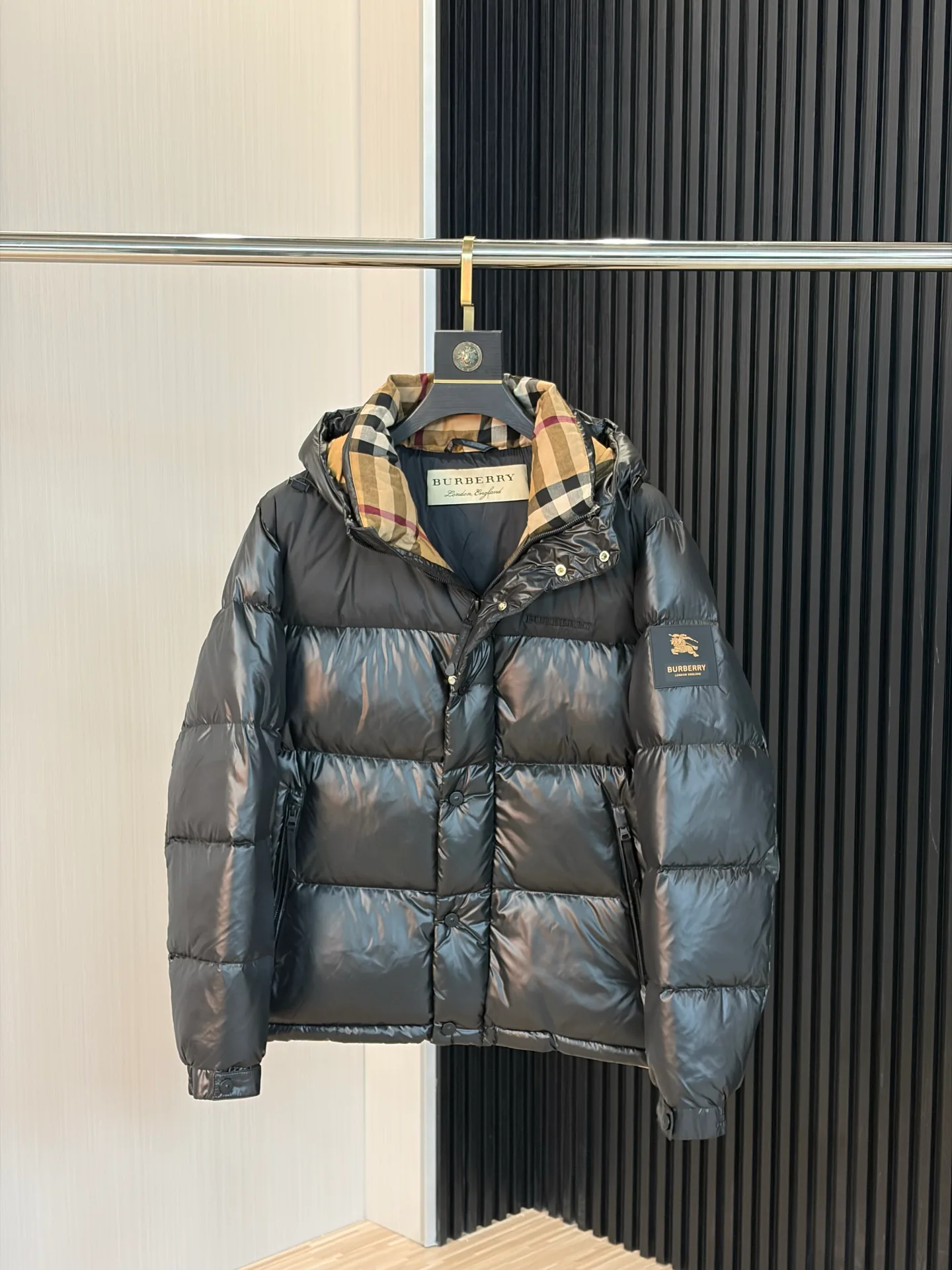 Куртки И Пуховики Женские Burberry 18689141