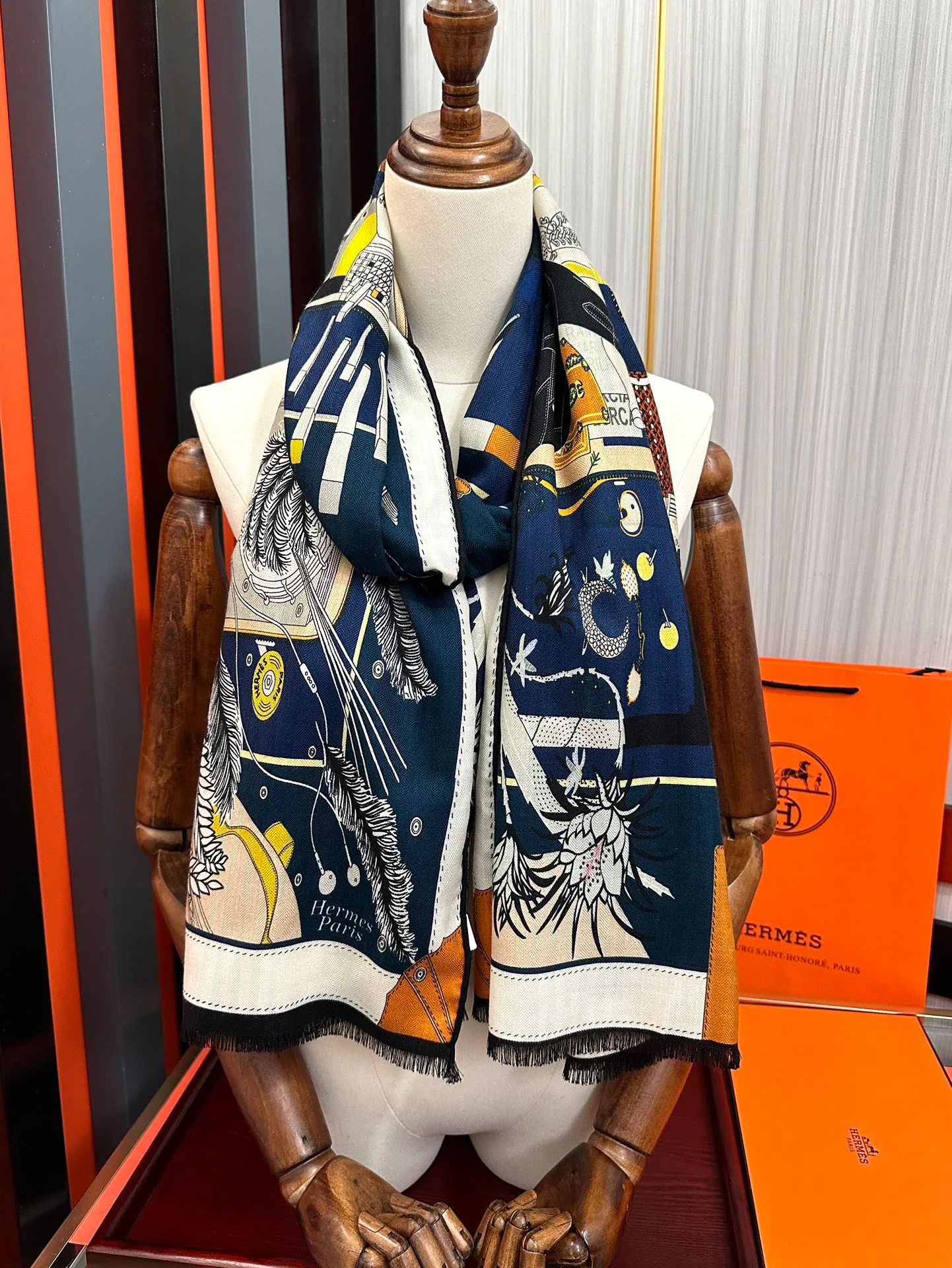 Шарфы Hermes 832102