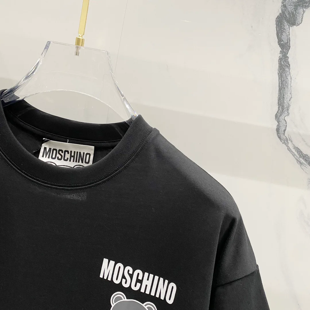 Футболки Женские Moschino 14404