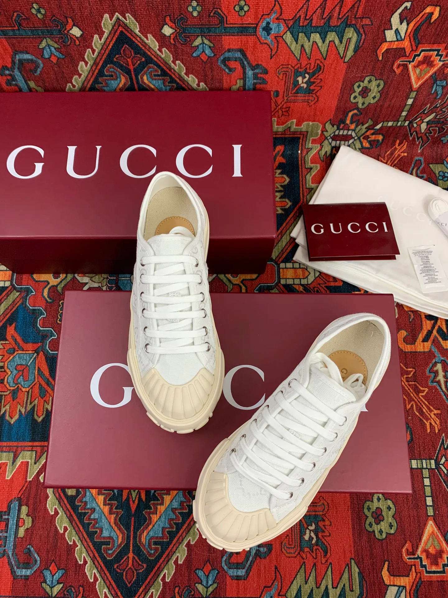 Кеды Женские Gucci 10646357