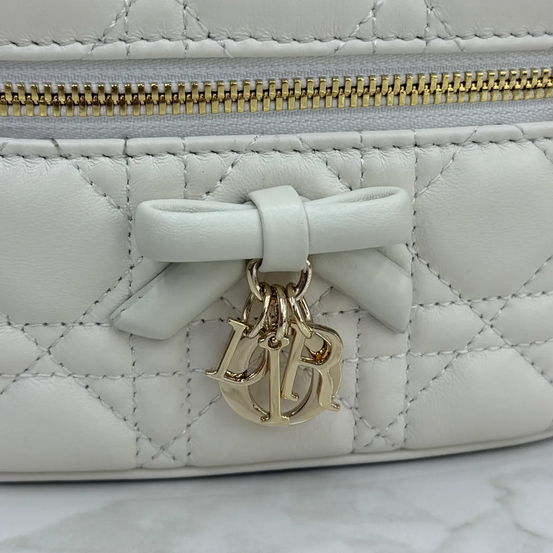 Классические Сумки Женские Christian Dior 11669096