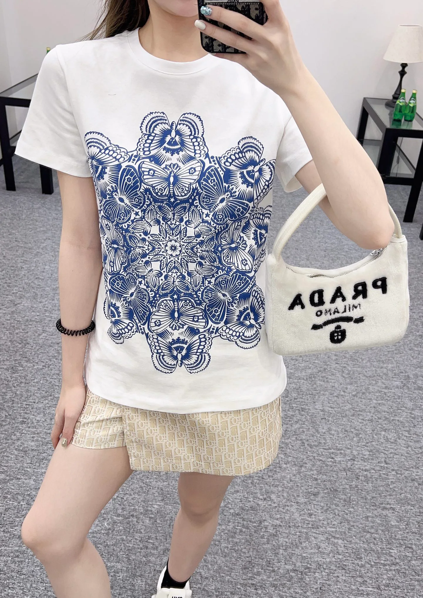 Футболки Женские Prada 24044