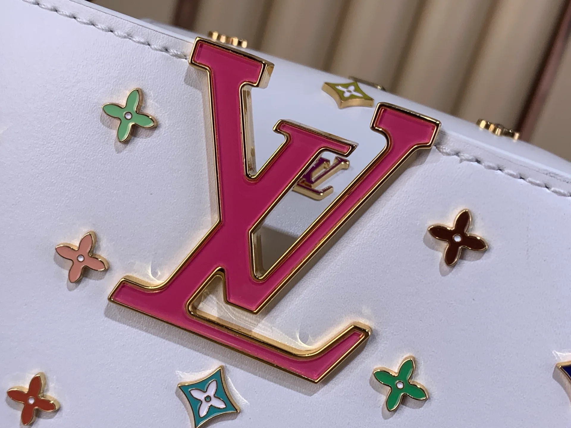 Классические Сумки Женские Louis Vuitton 6642988