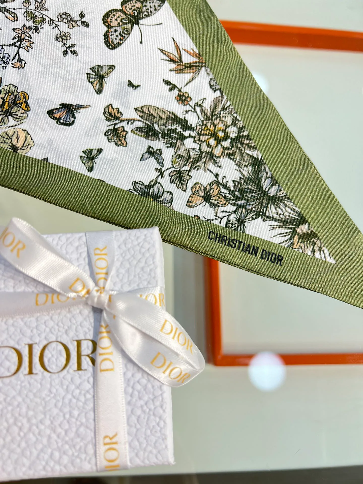 Платки Christian Dior 11527419