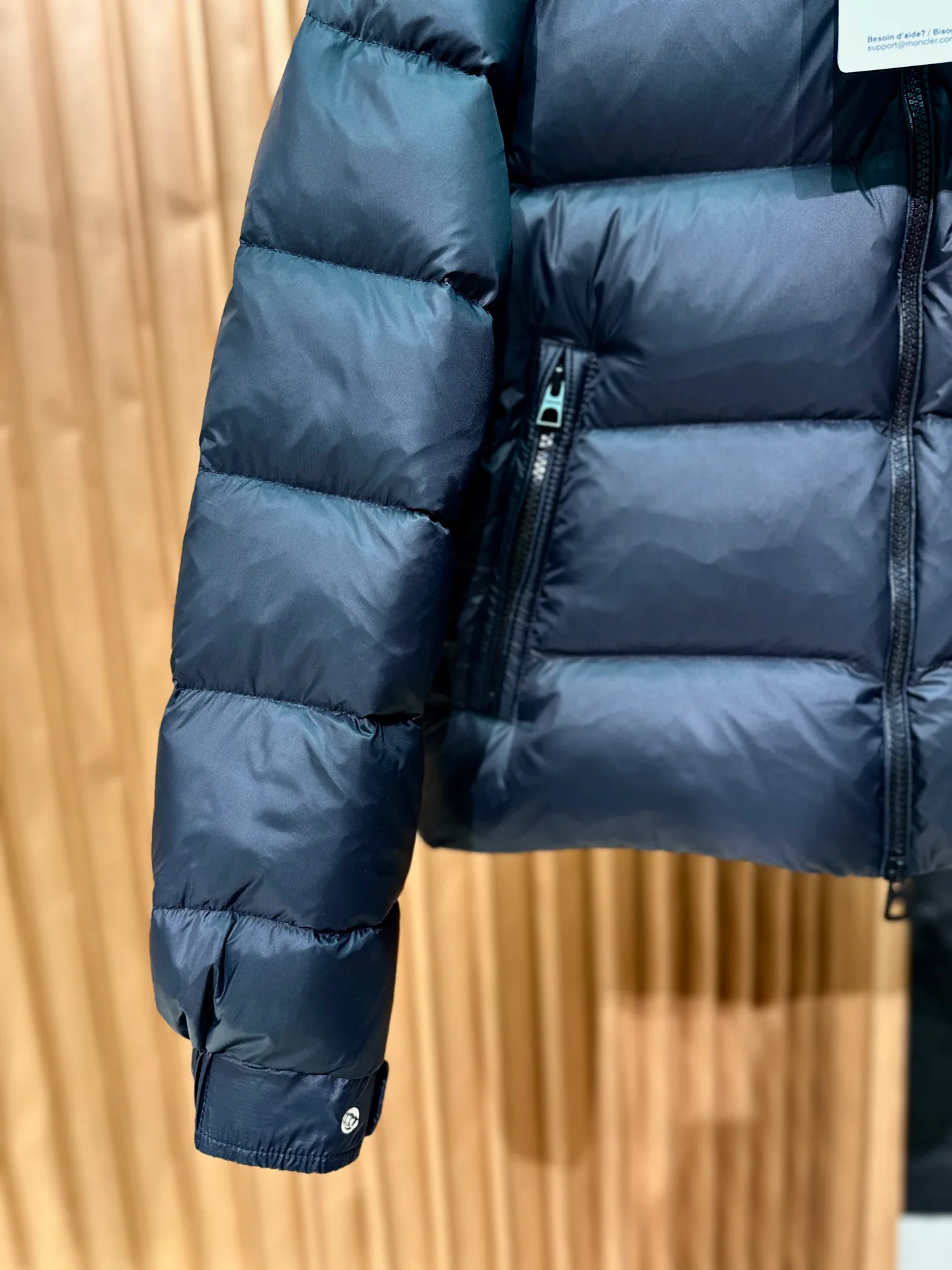Куртки И Пуховики Женские Moncler 18779829