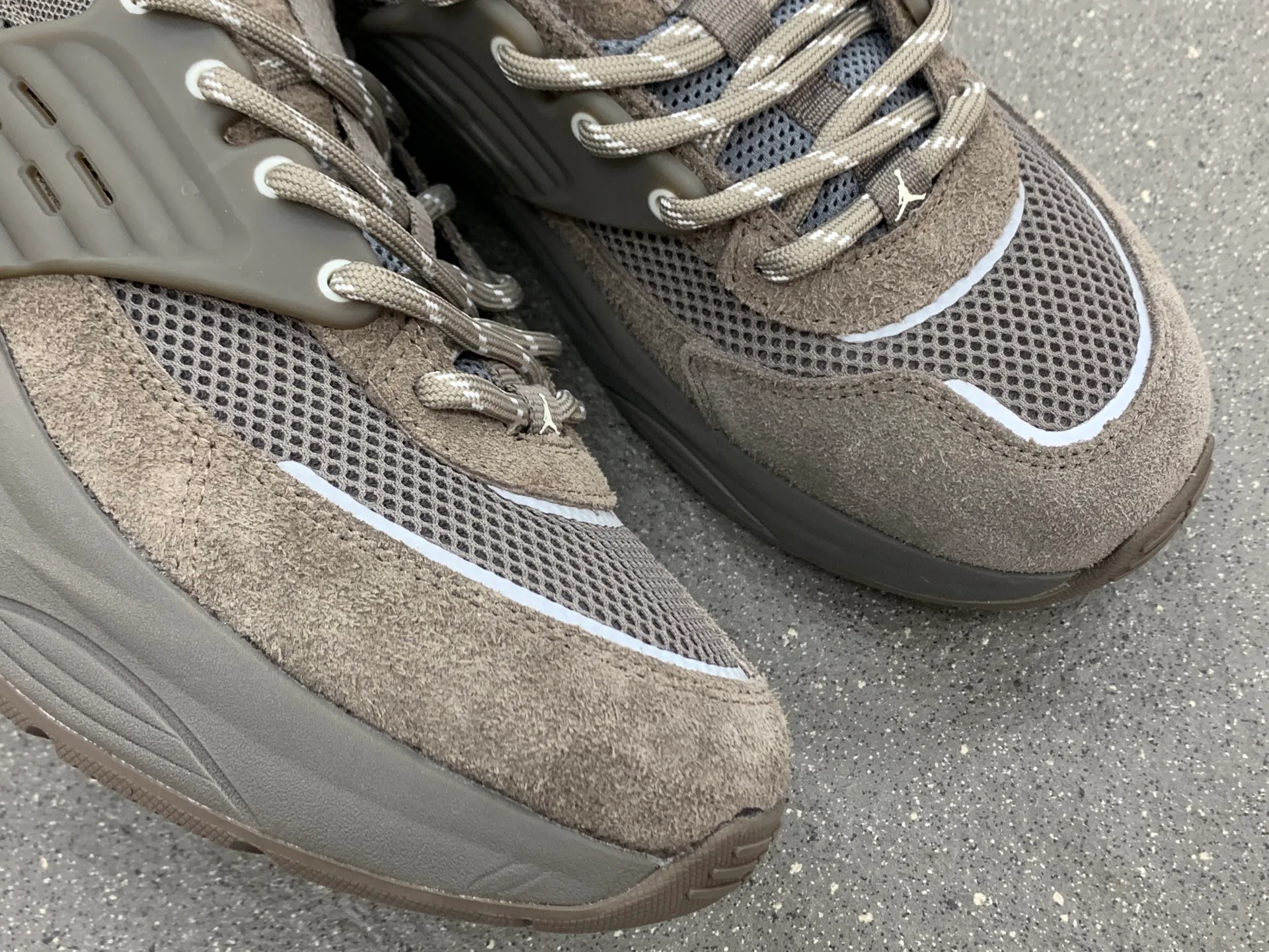 Кроссовки Женские Air Jordan 1261108