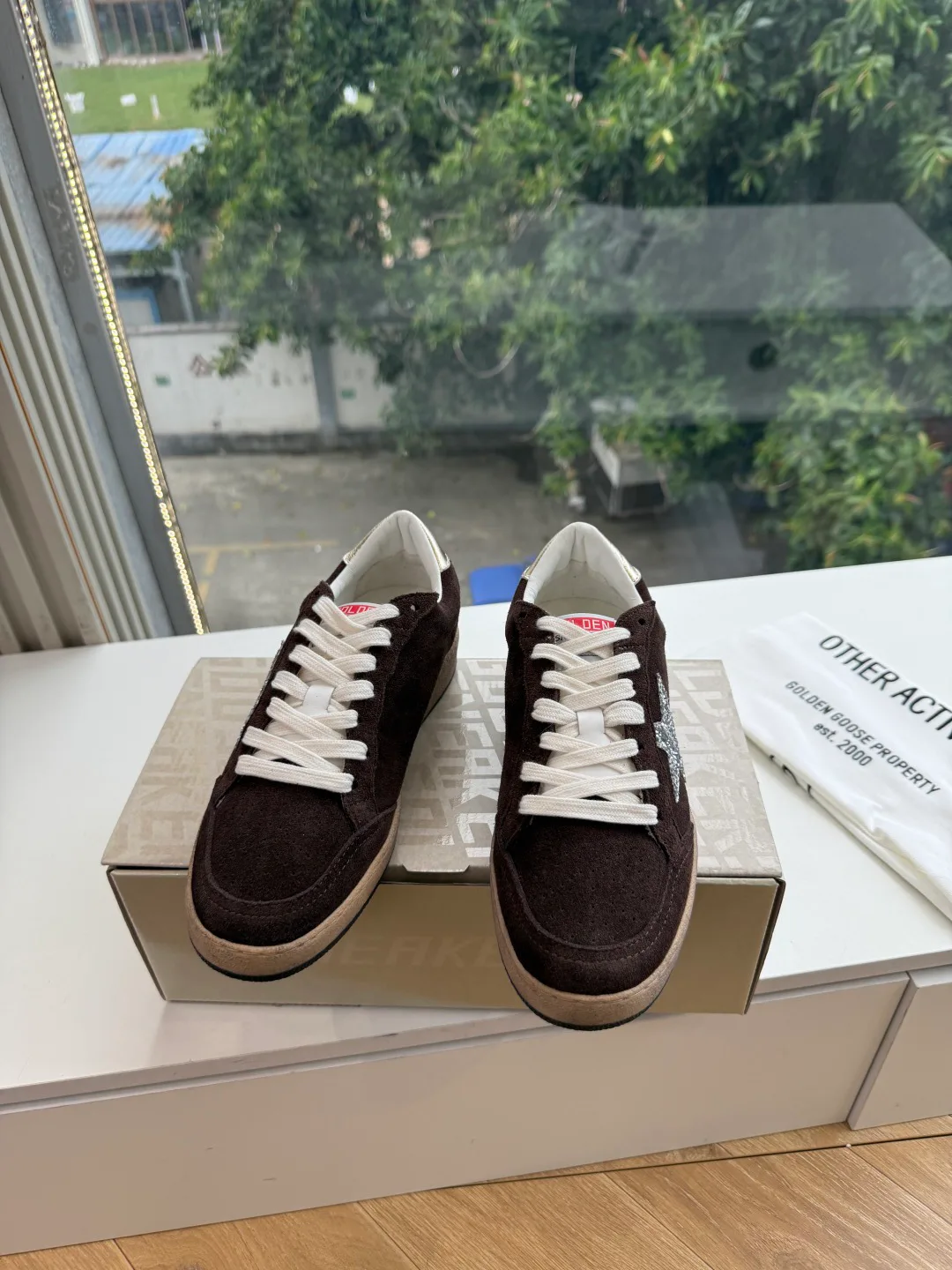 Кроссовки Женские Golden Goose 18801052