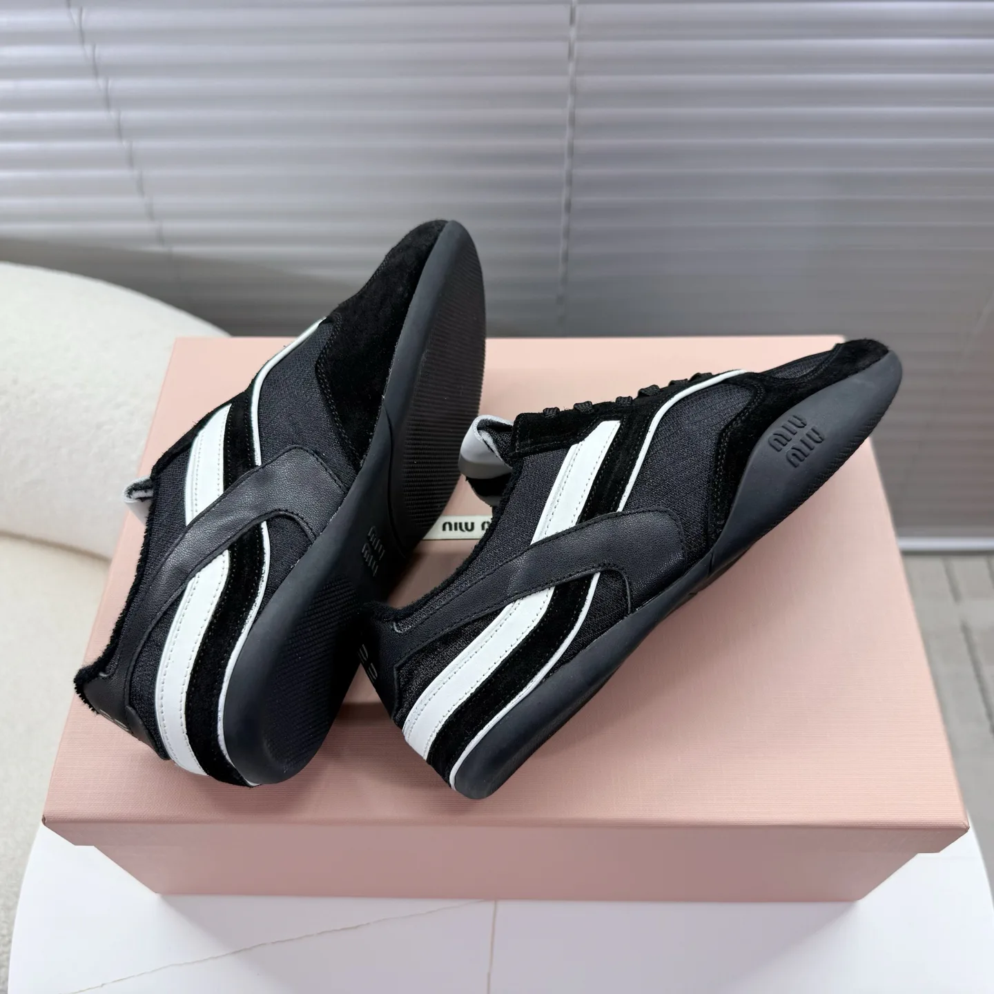 Кроссовки Женские Miu Miu 3742512