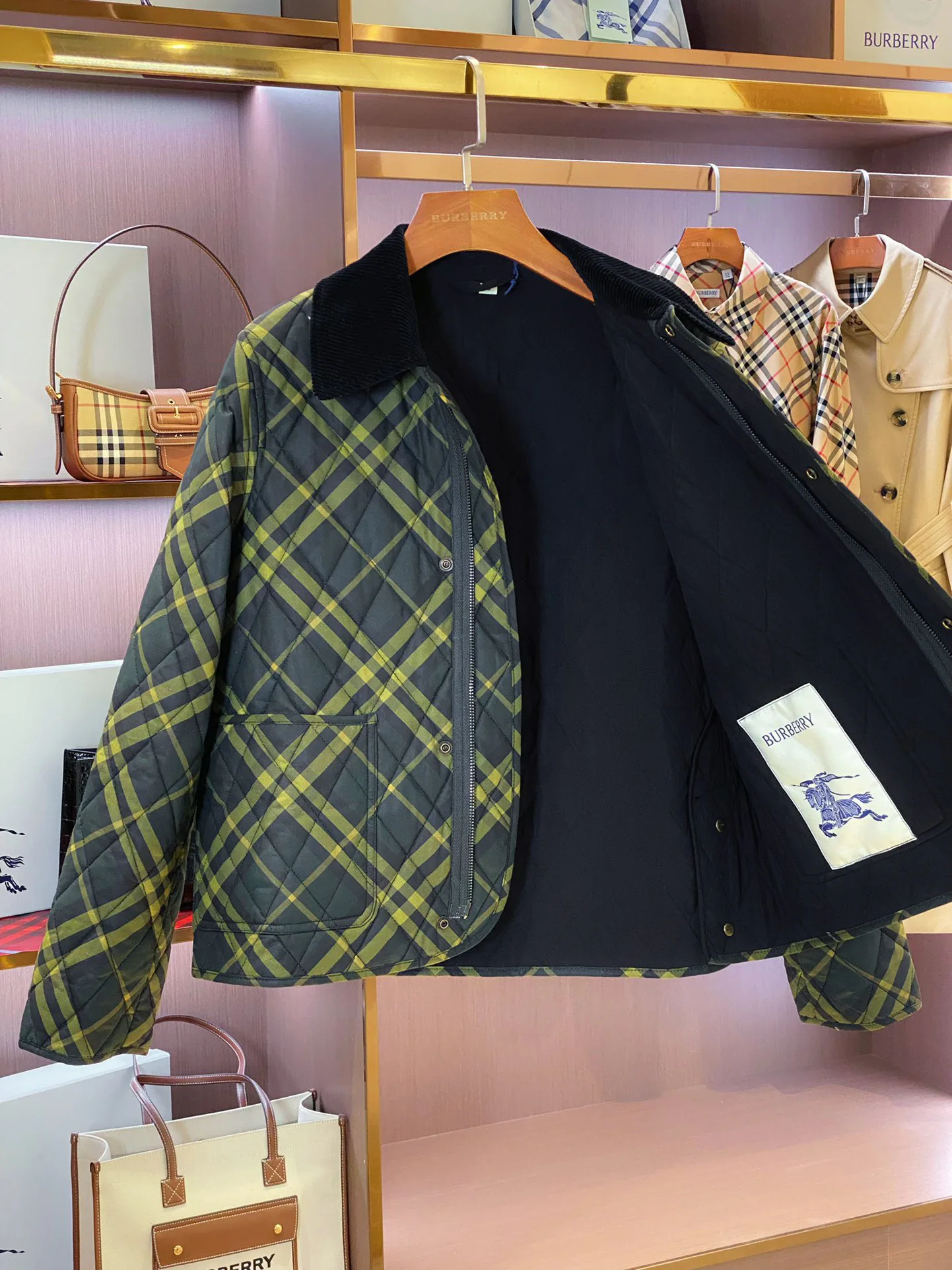 Куртки И Пуховики Женские Burberry 18140715