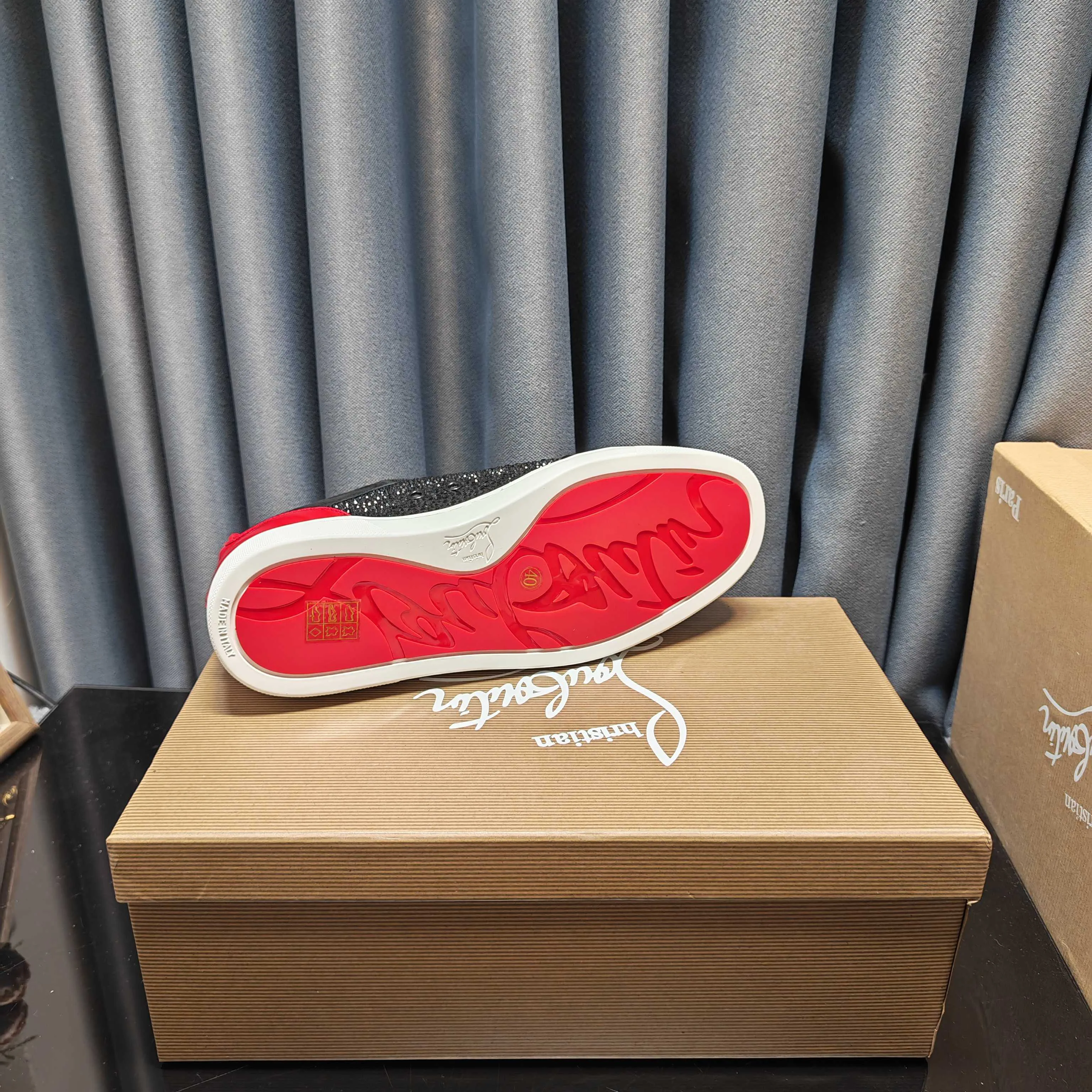 Кеды Женские Christian Louboutin 3906649