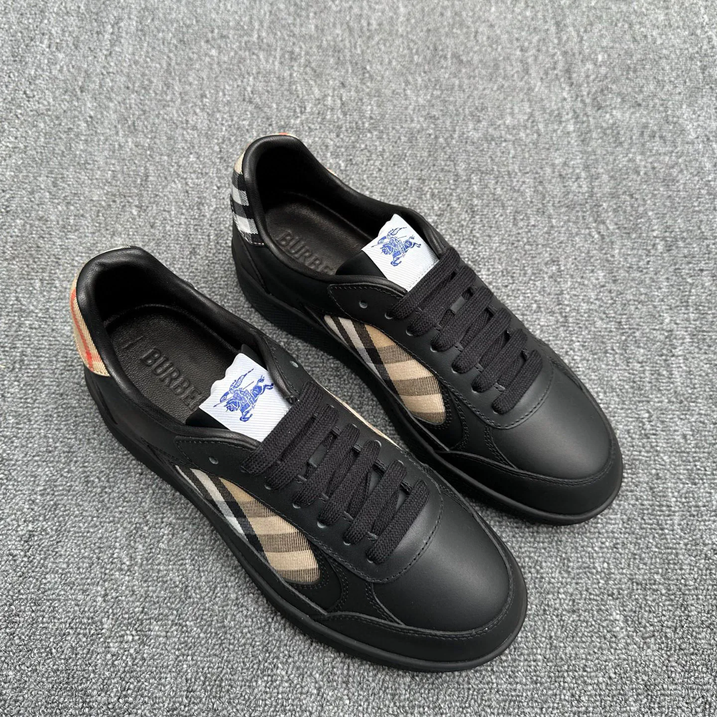 Кроссовки Мужские Burberry 425243