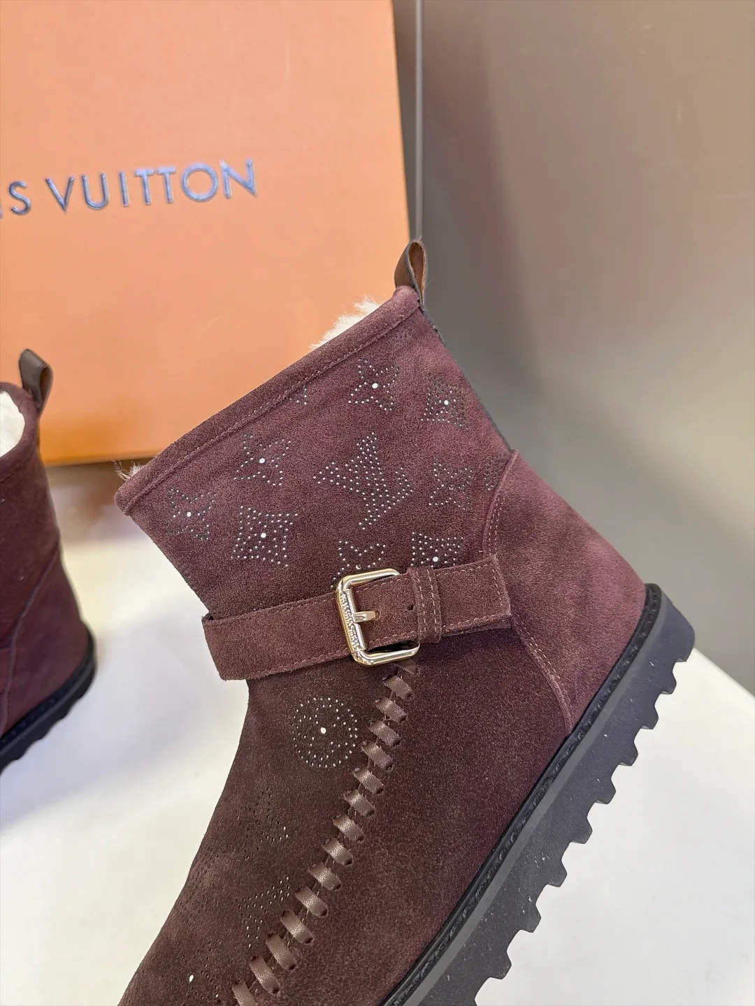 Угги Женские Louis Vuitton 19017733