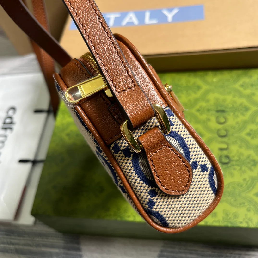 Сумки На Ремне Женские Gucci 546466