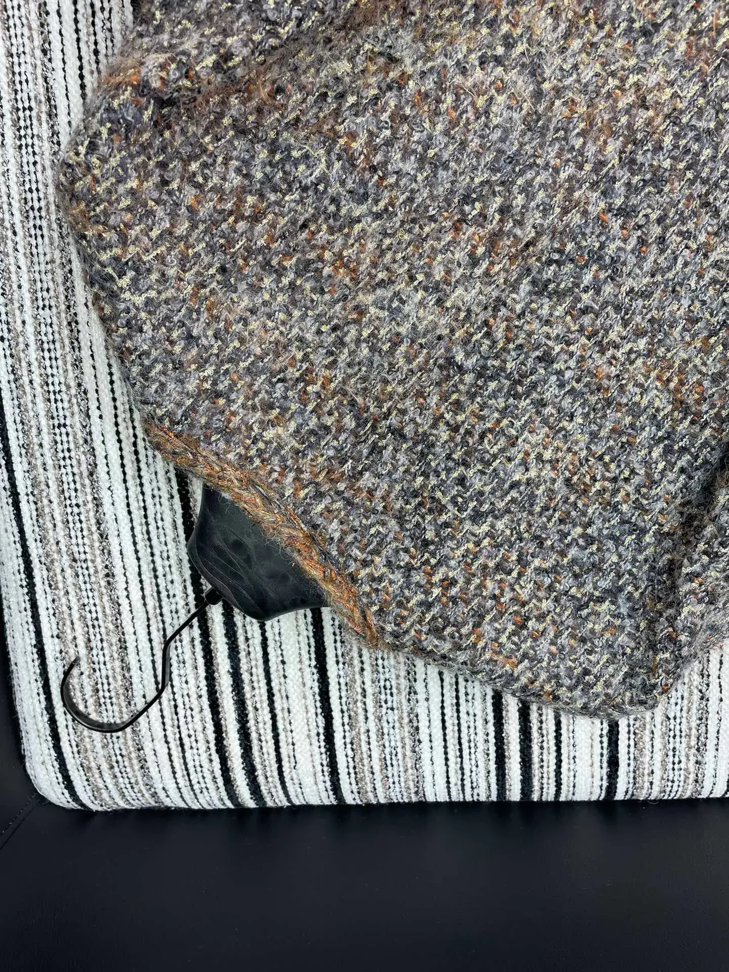 Куртки И Пуховики Женские Chanel 355642