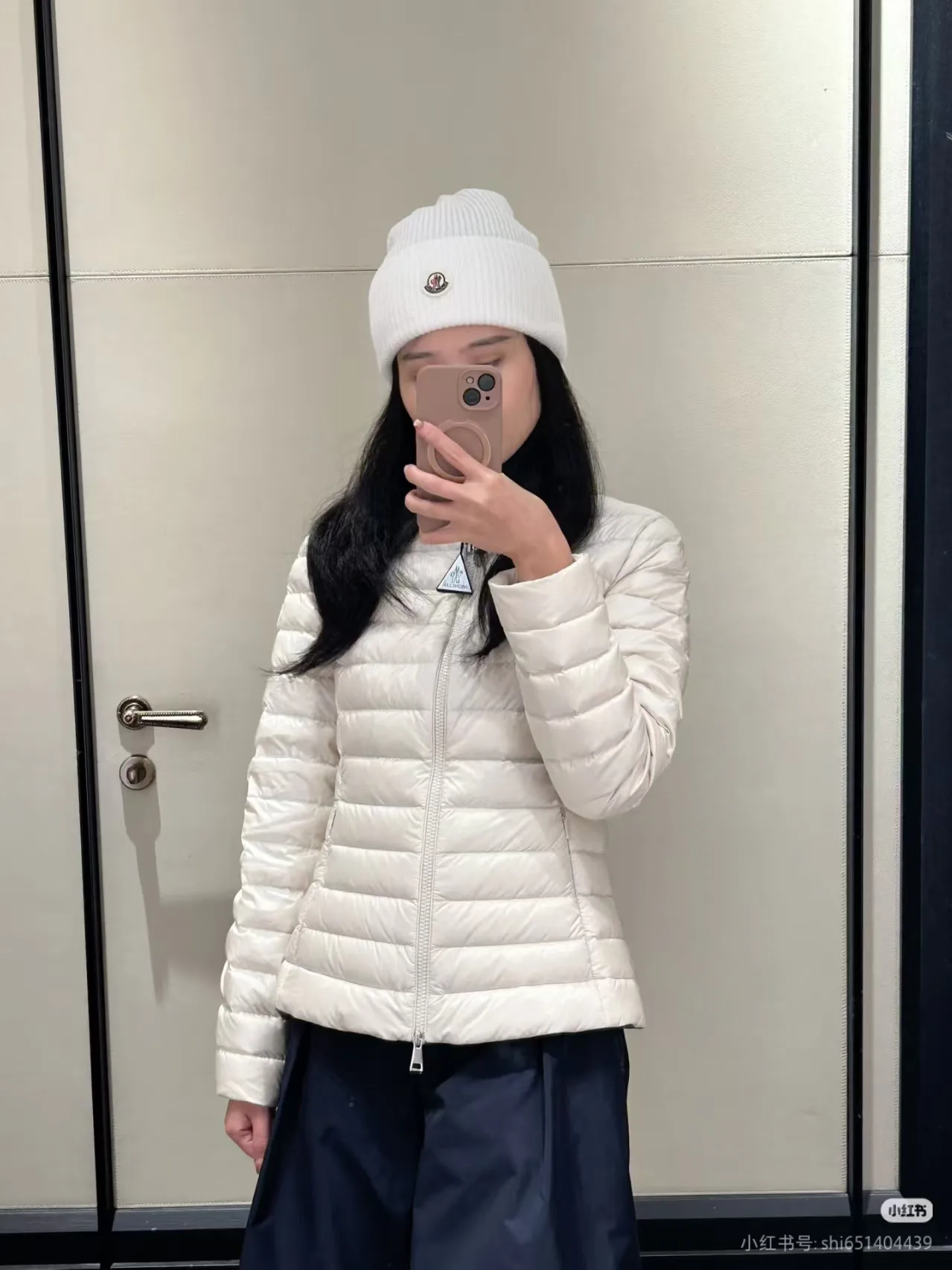 Куртки И Пуховики Женские Moncler 18044425
