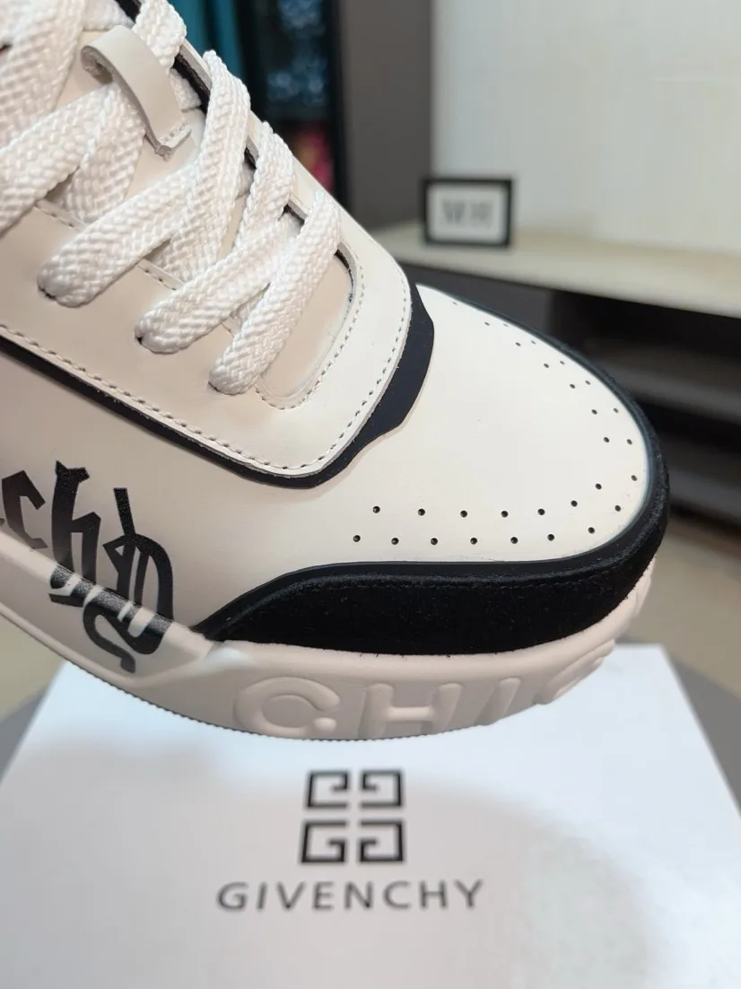 Кроссовки Мужские Givenchy 5534100