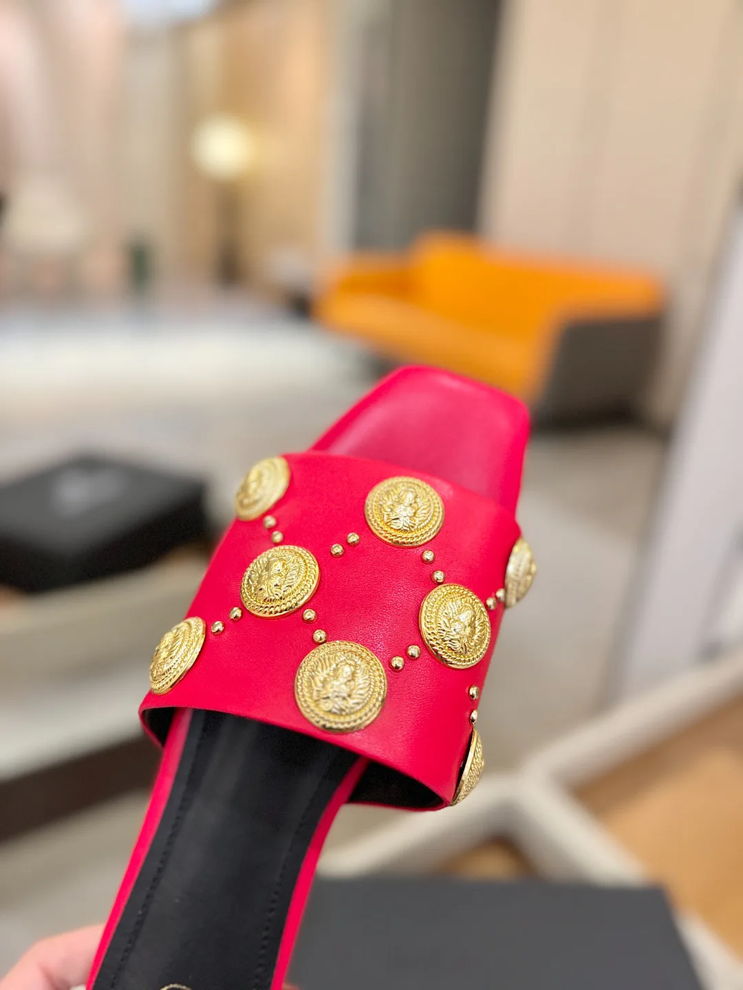 Шлепанцы Женские Balmain 841029