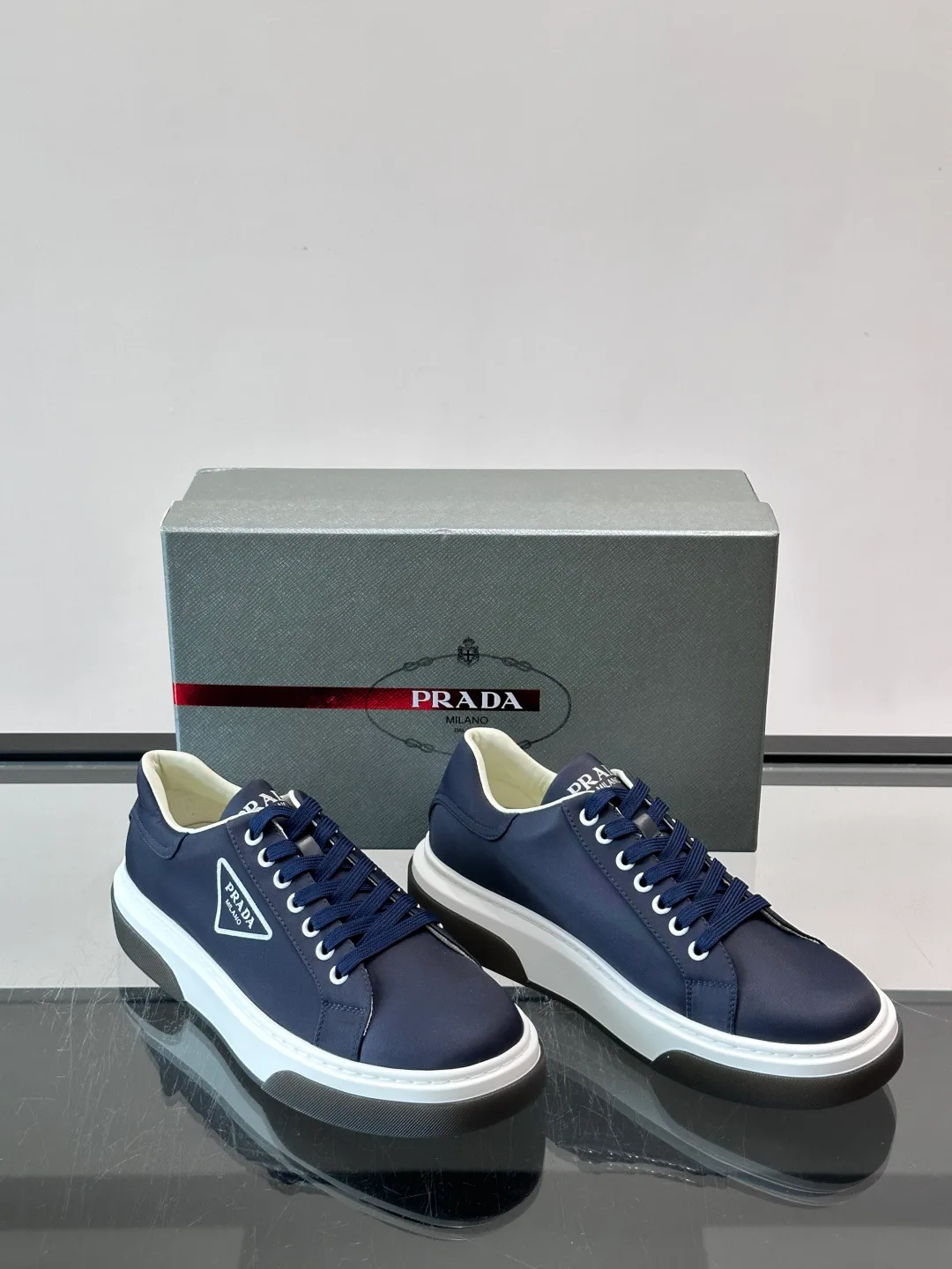 Кроссовки Мужские Prada 17913729