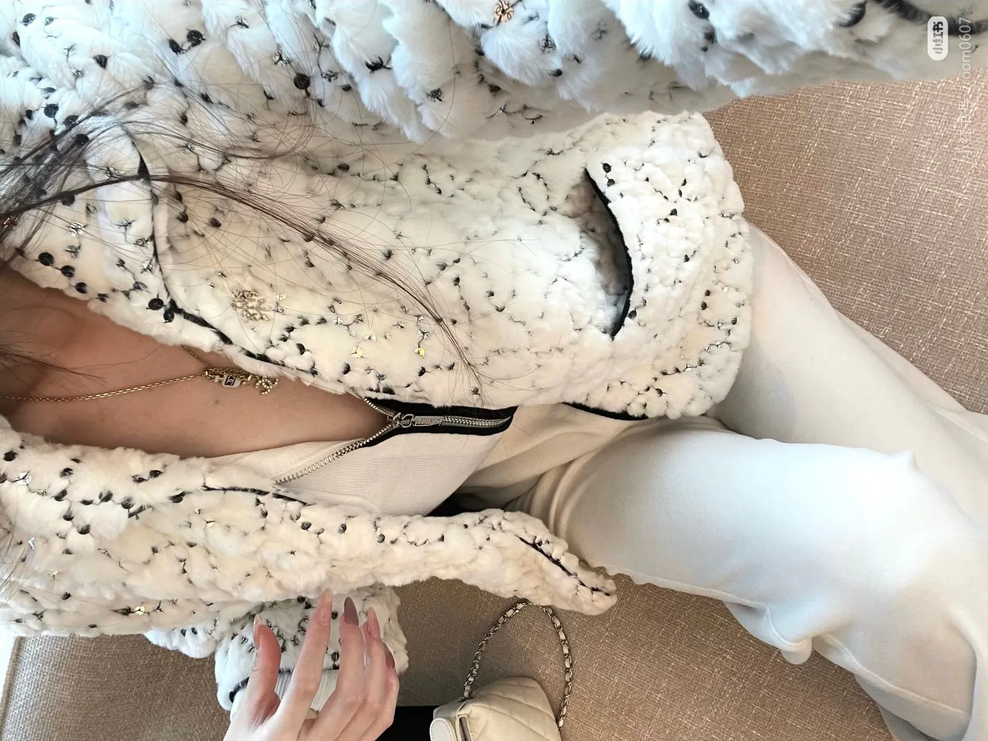 Куртки И Пуховики Женские Chanel 404676