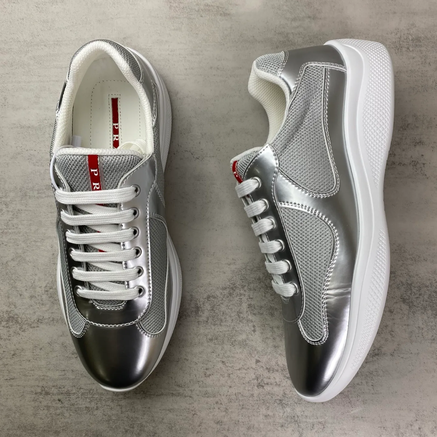 Кроссовки Женские Prada 17918704
