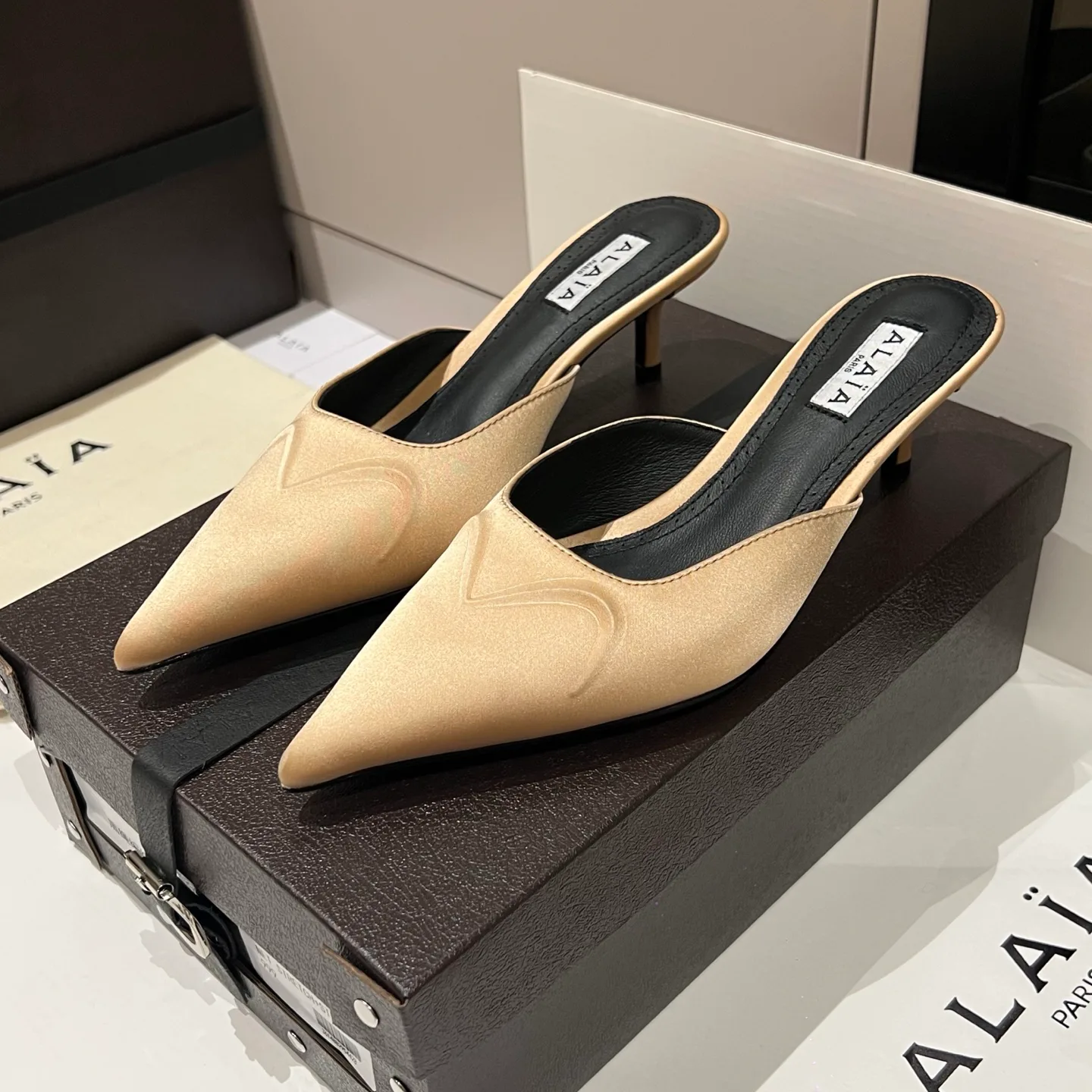 Туфли Женские Alaia 13175618