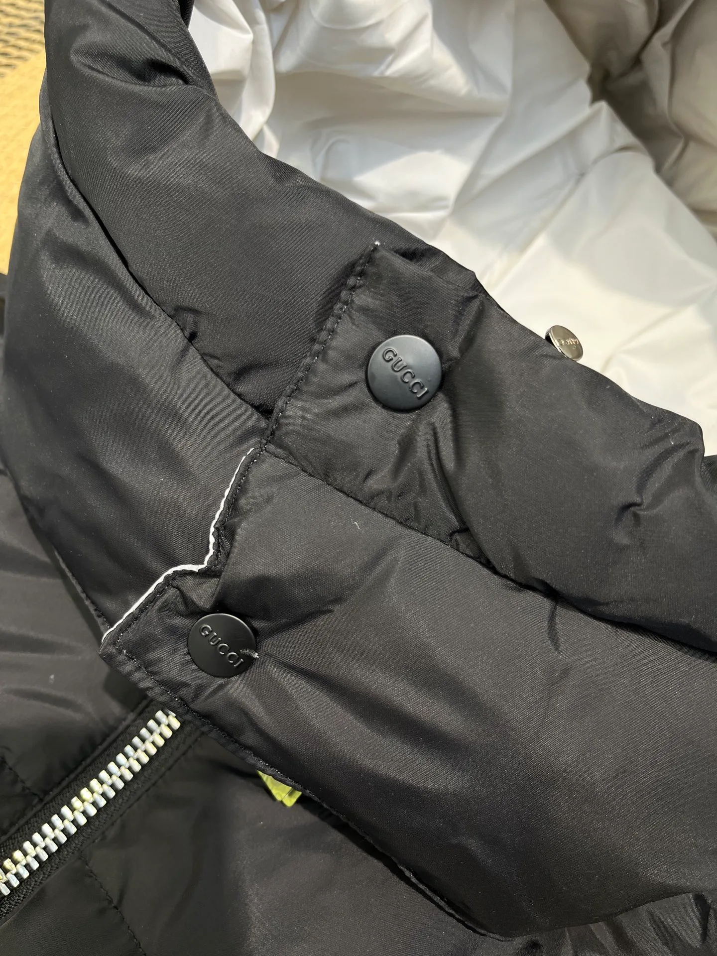 Куртки И Пуховики Женские Gucci 362571