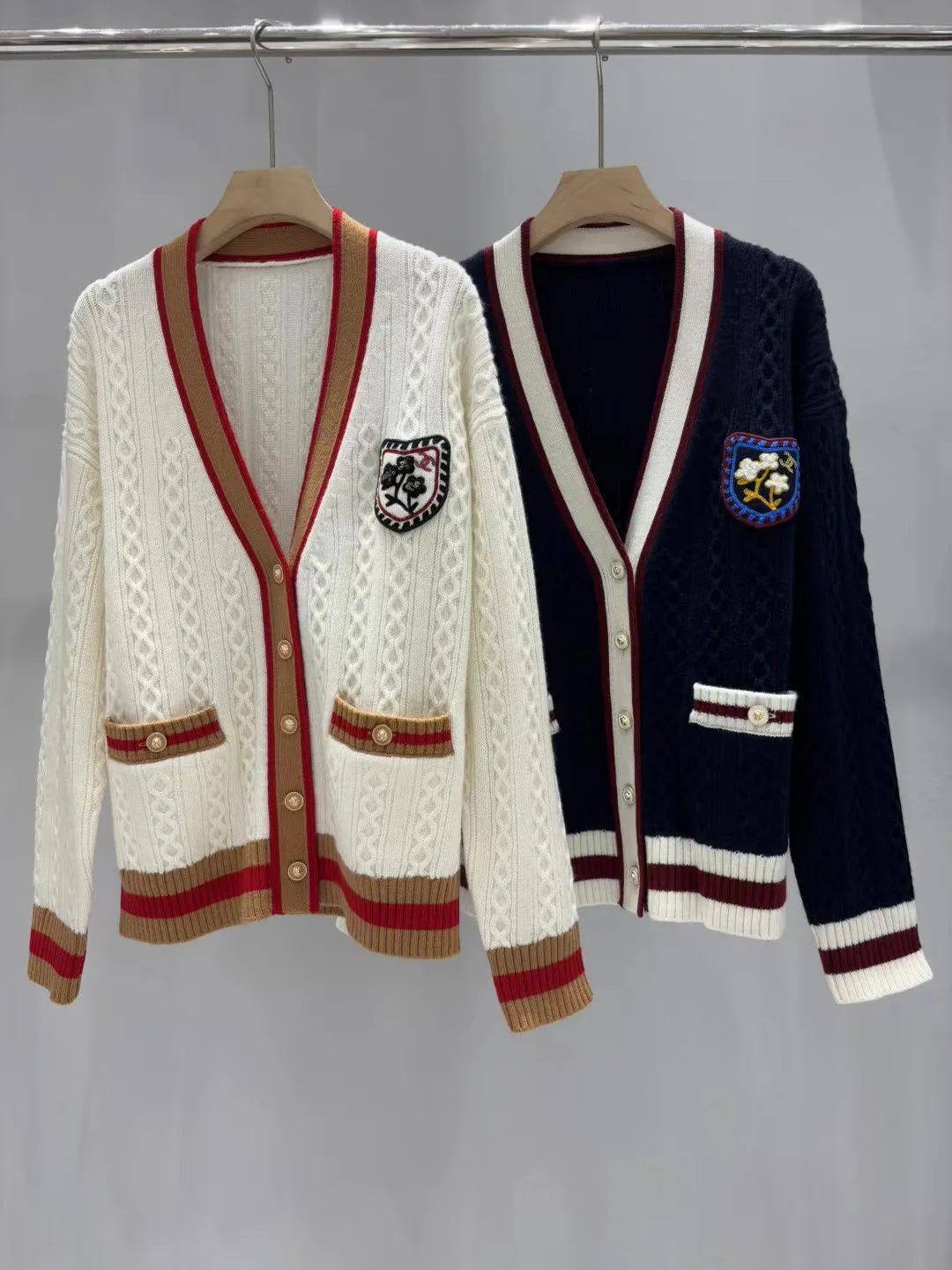 Джемперы И Свитеры Женские Chanel 560122