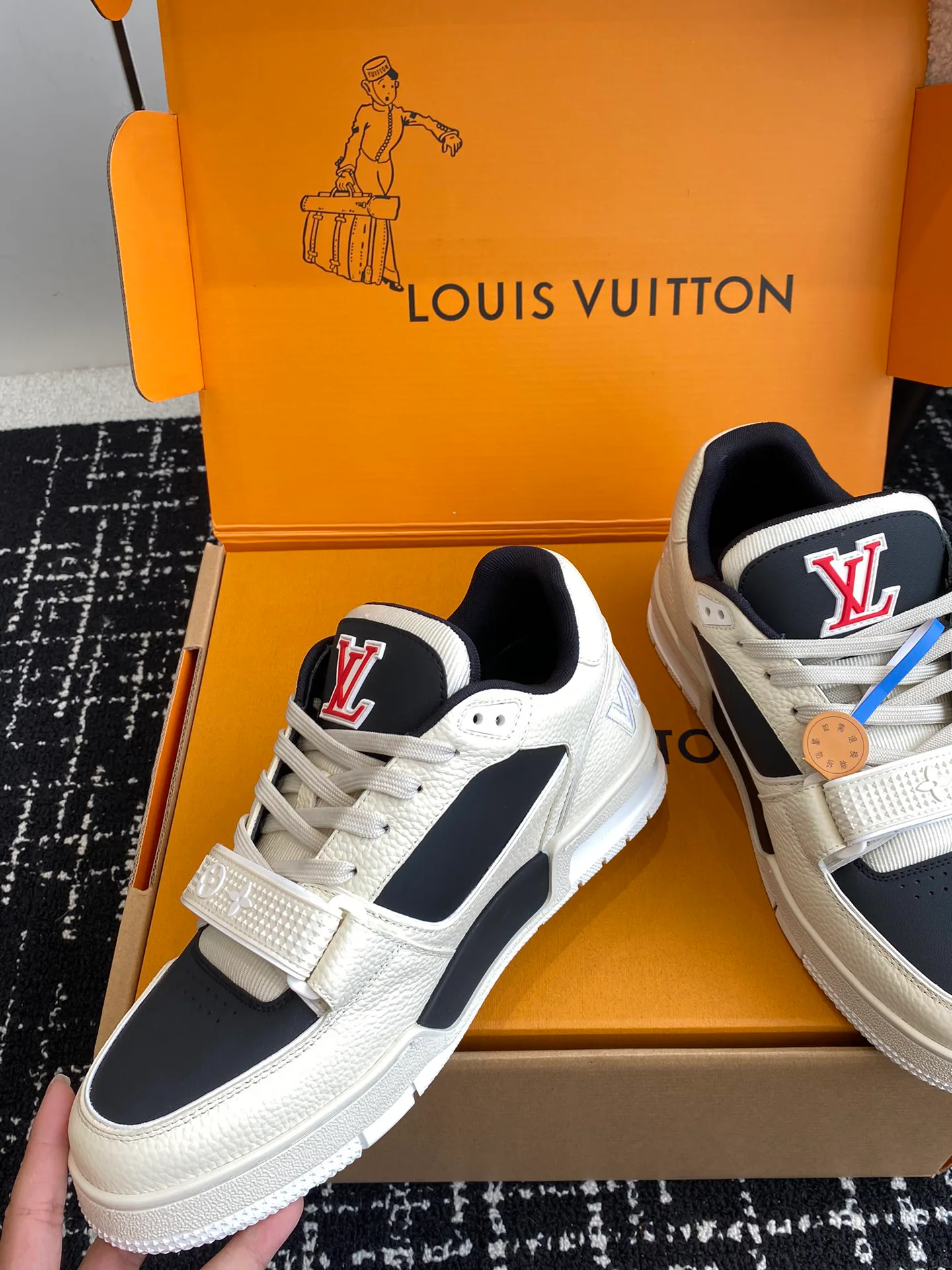 Кроссовки Женские Louis Vuitton 29903