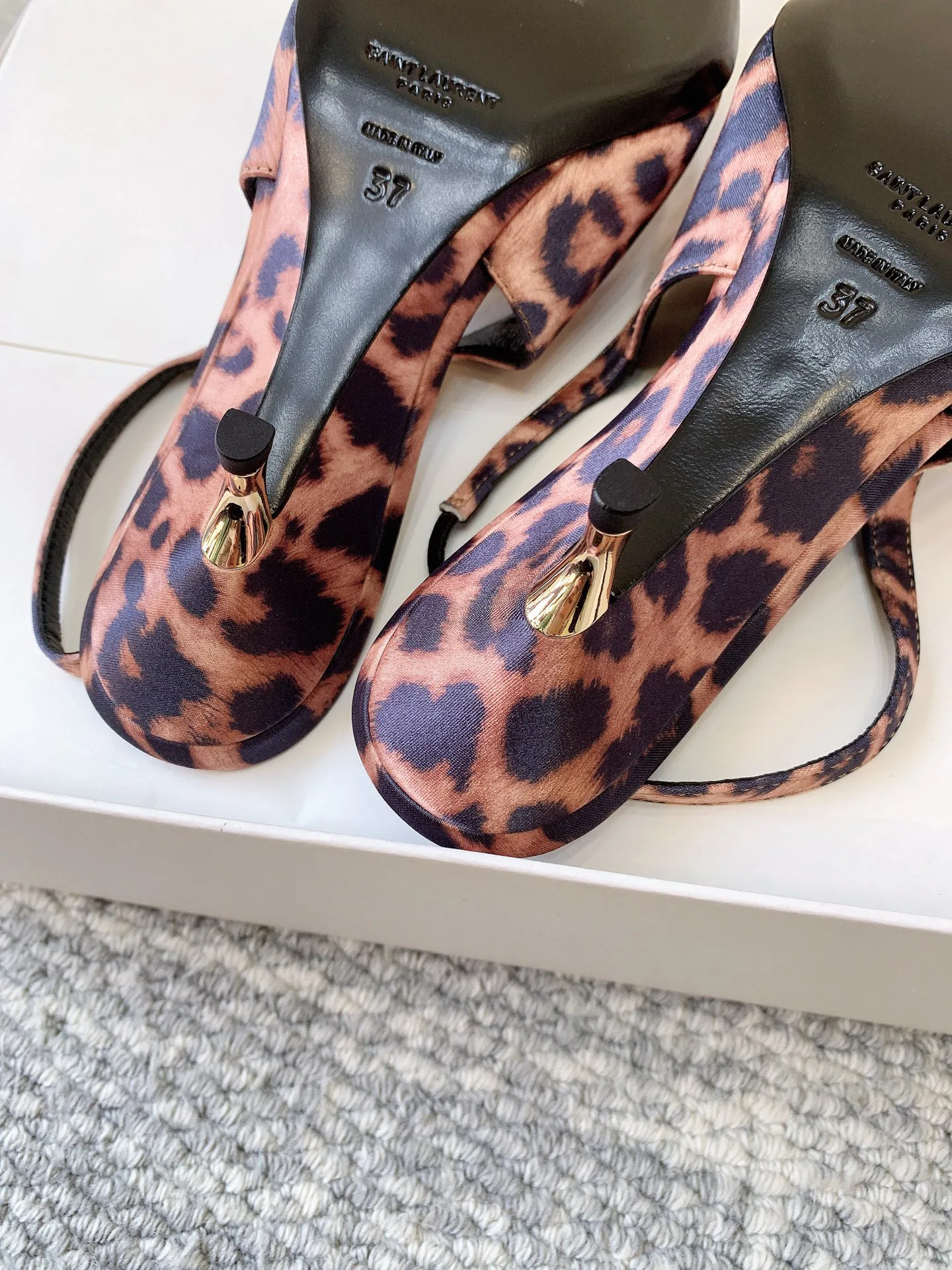 Туфли Женские Saint Laurent 11901910