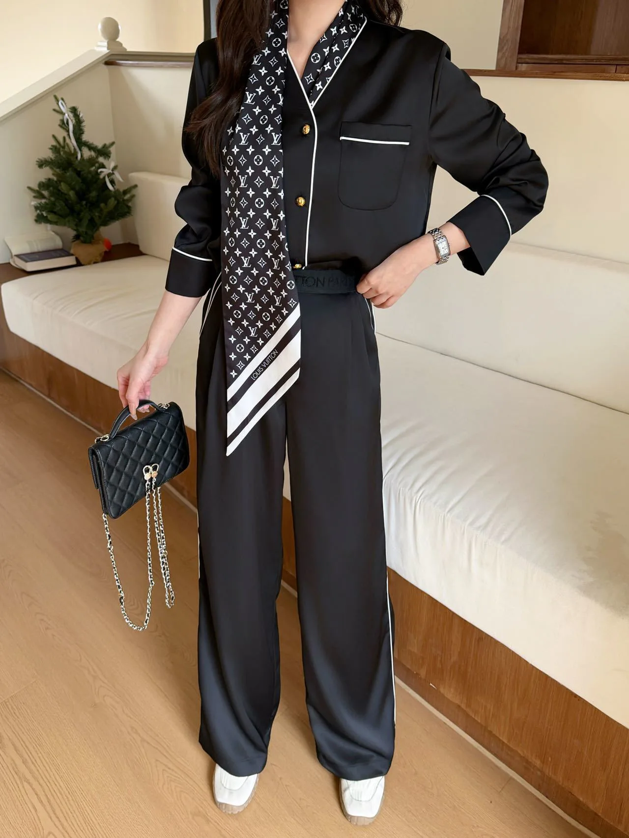 Костюмы Женские Louis Vuitton 3947034