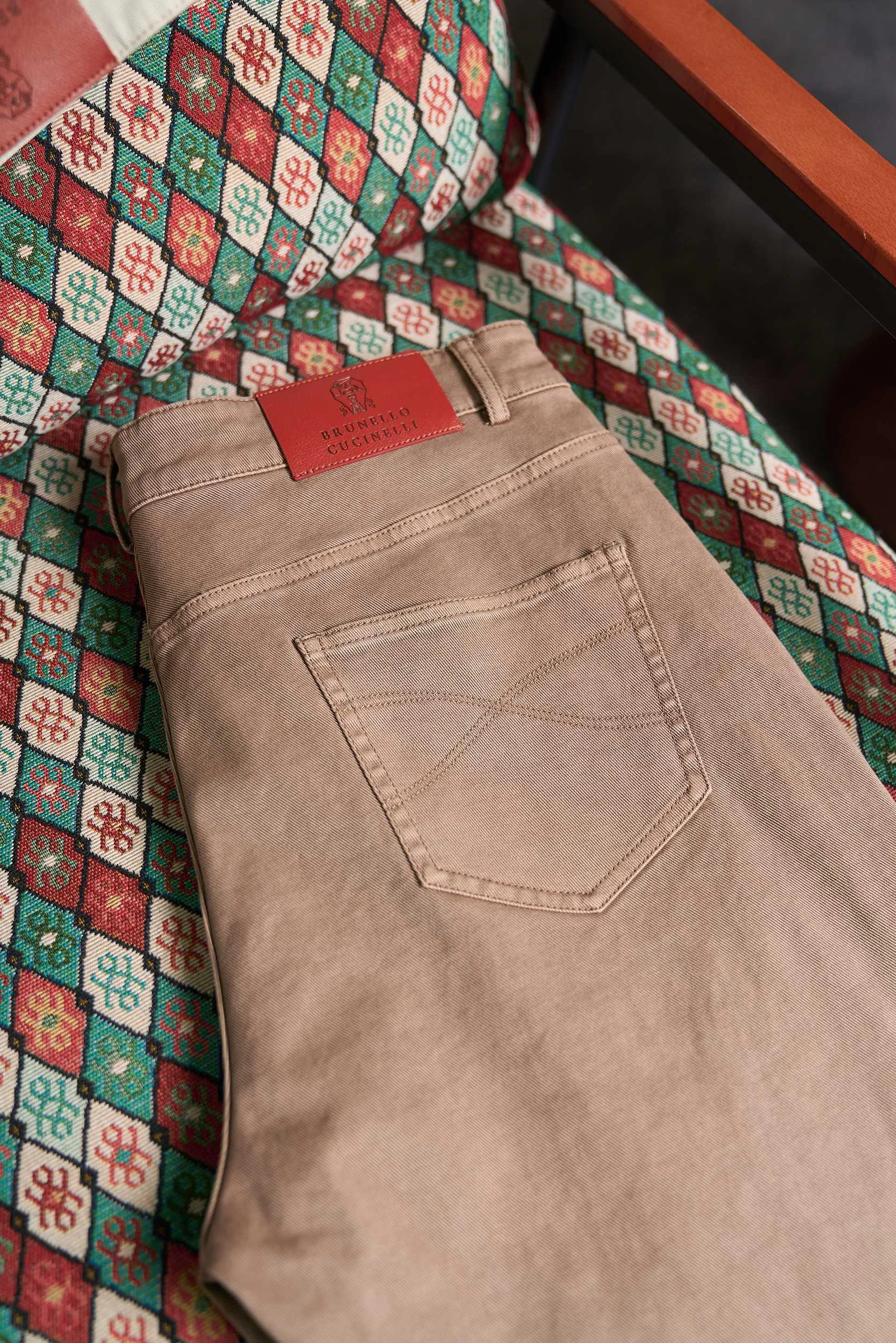 Джинсы Мужские Brunello Cucinelli 5406271