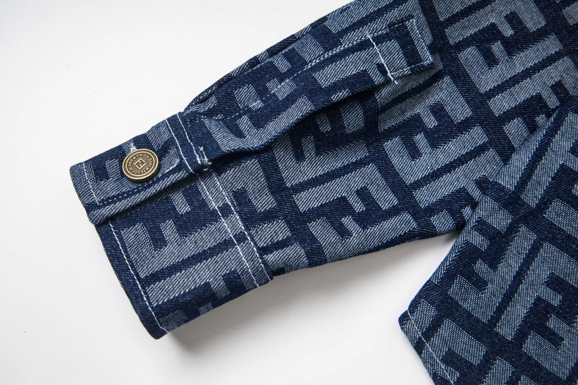 Рубашки Женские Fendi 11109401