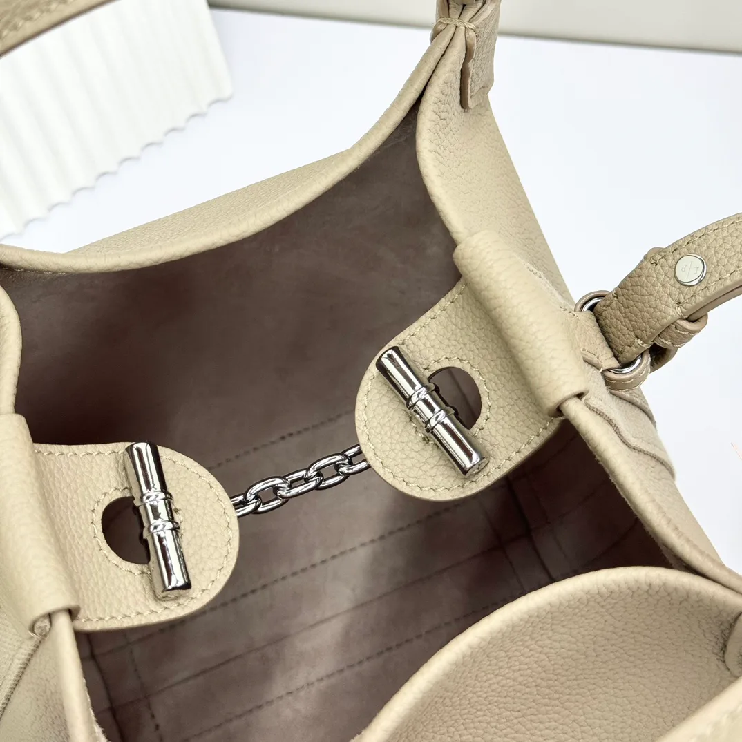 Классические Сумки Женские Loro Piana 11472604