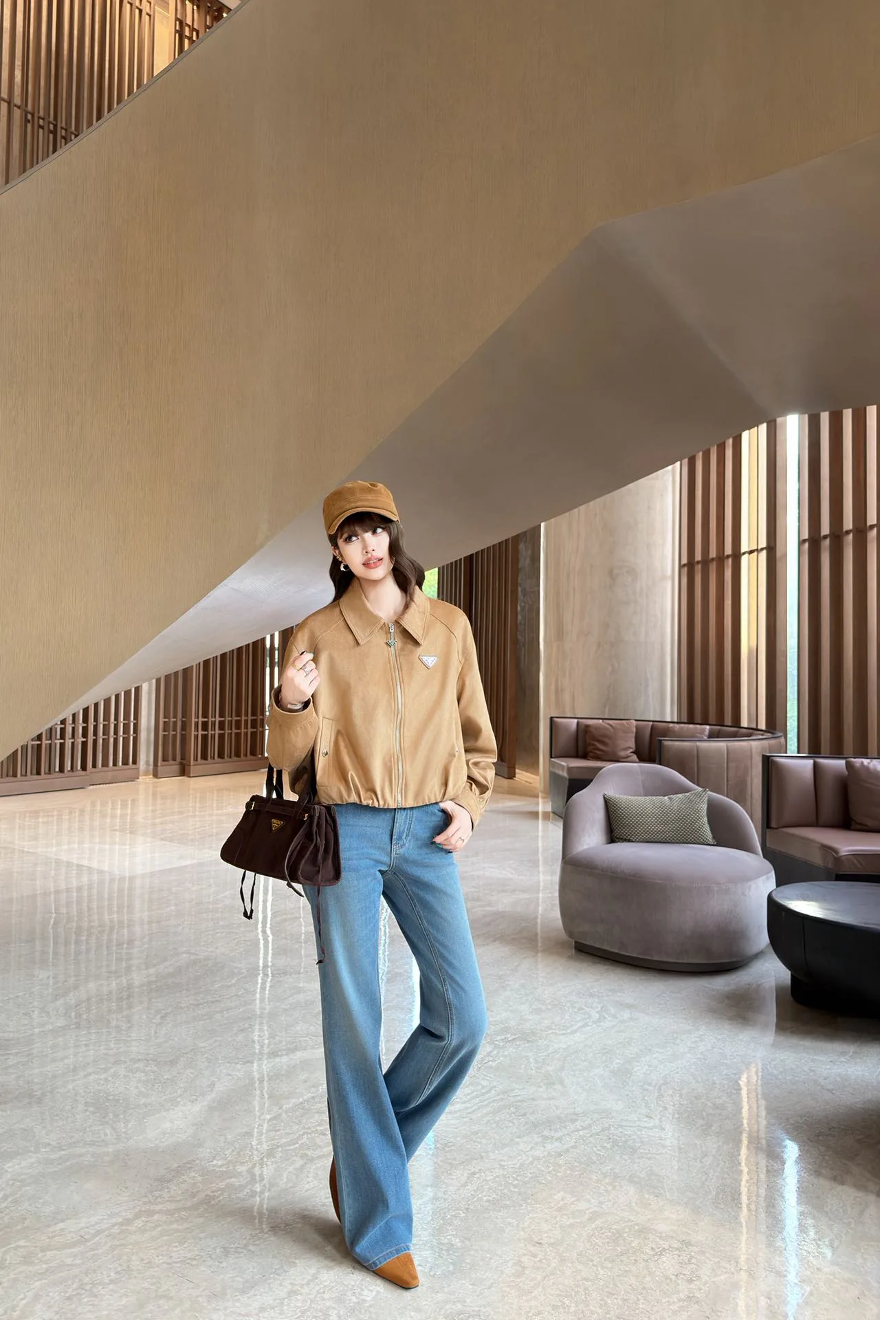 Куртки И Пуховики Женские Prada 18249137