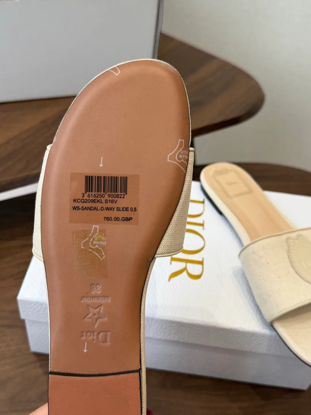 Шлепанцы Женские Christian Dior 17580784