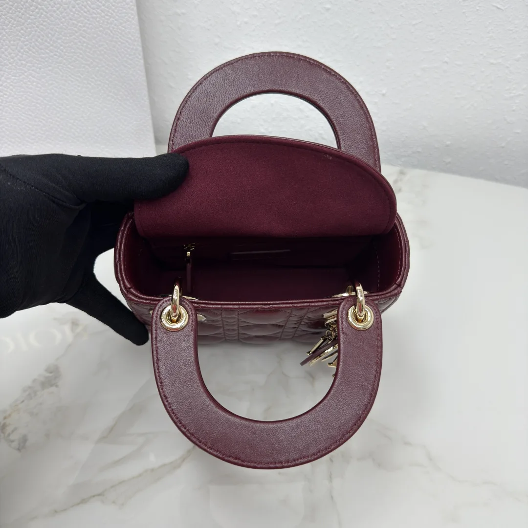 Классические Сумки Женские Christian Dior 18116425