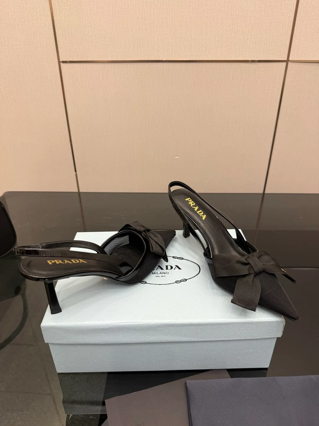 Туфли Женские Prada 11578985