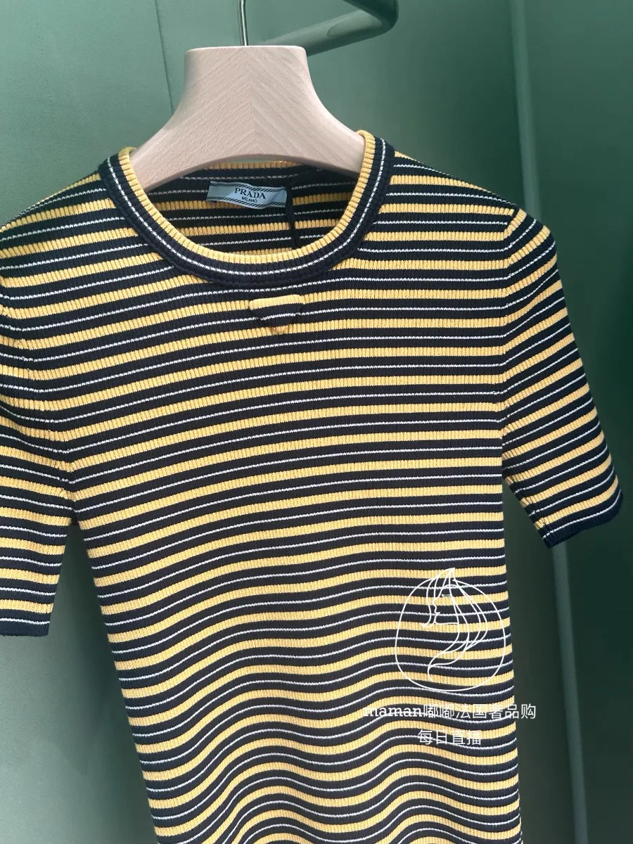 Футболки Женские Prada 11364657