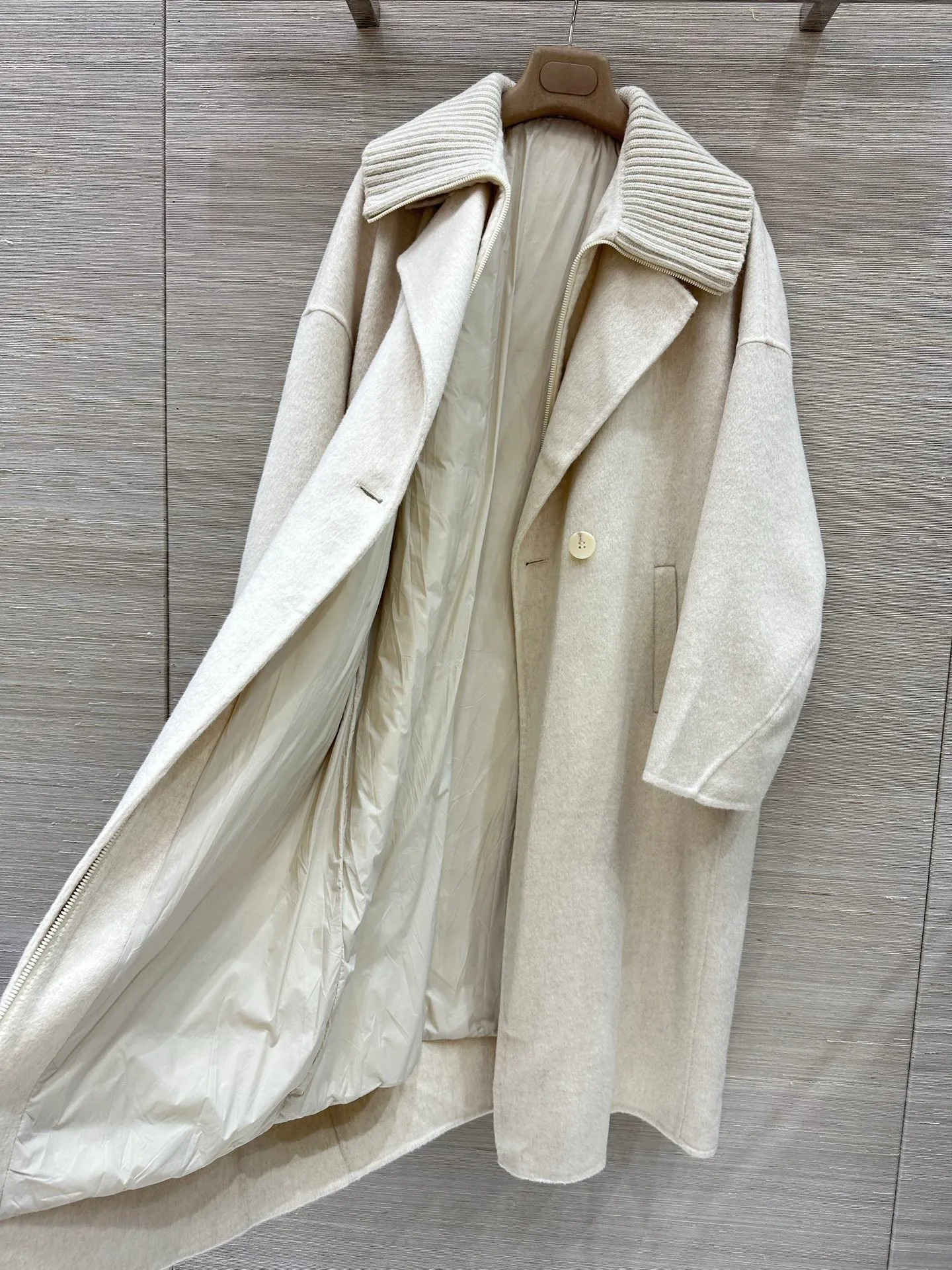 Пальто Женские Loro Piana 18503517