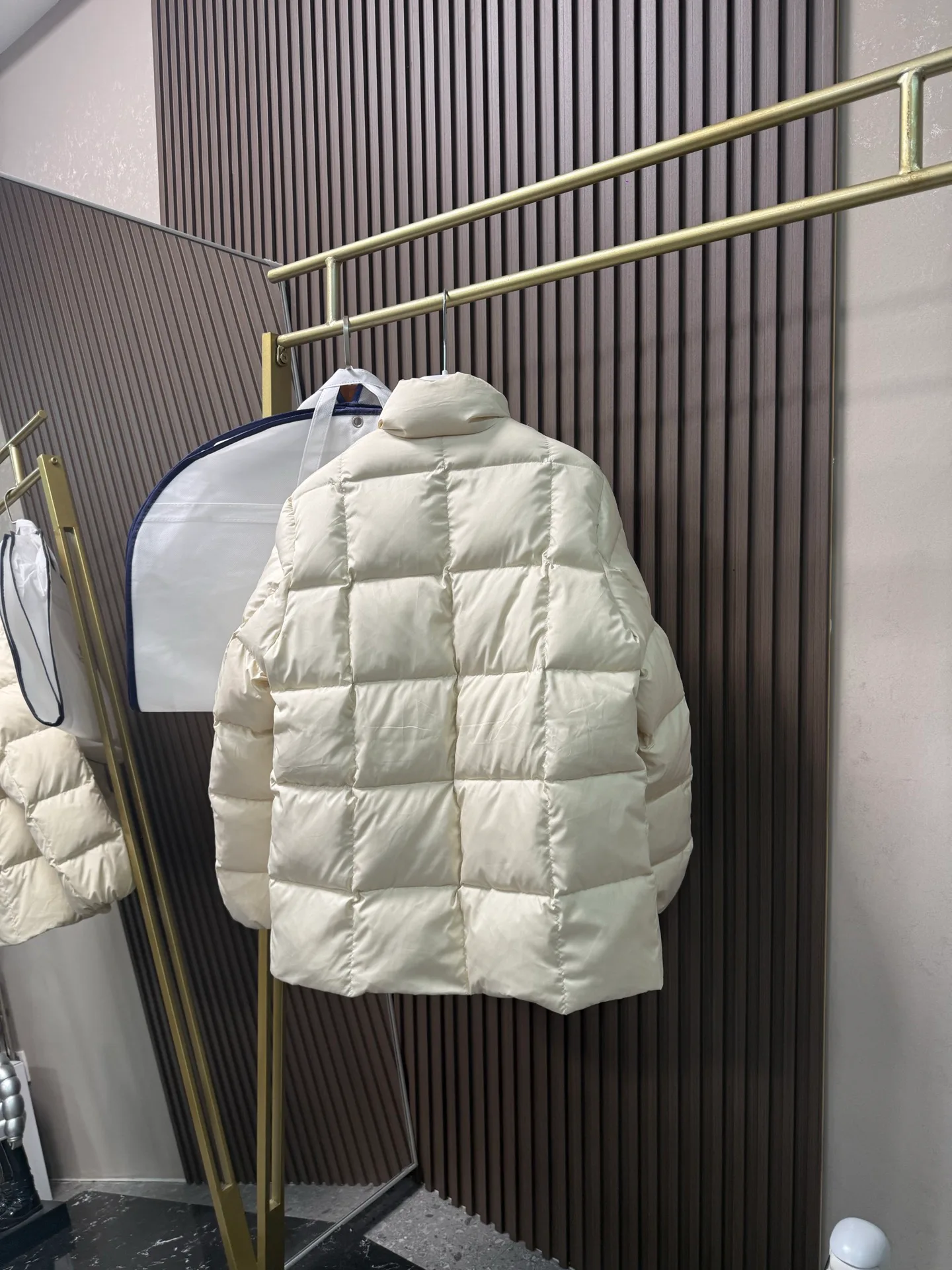 Куртки И Пуховики Женские Moncler 18825256