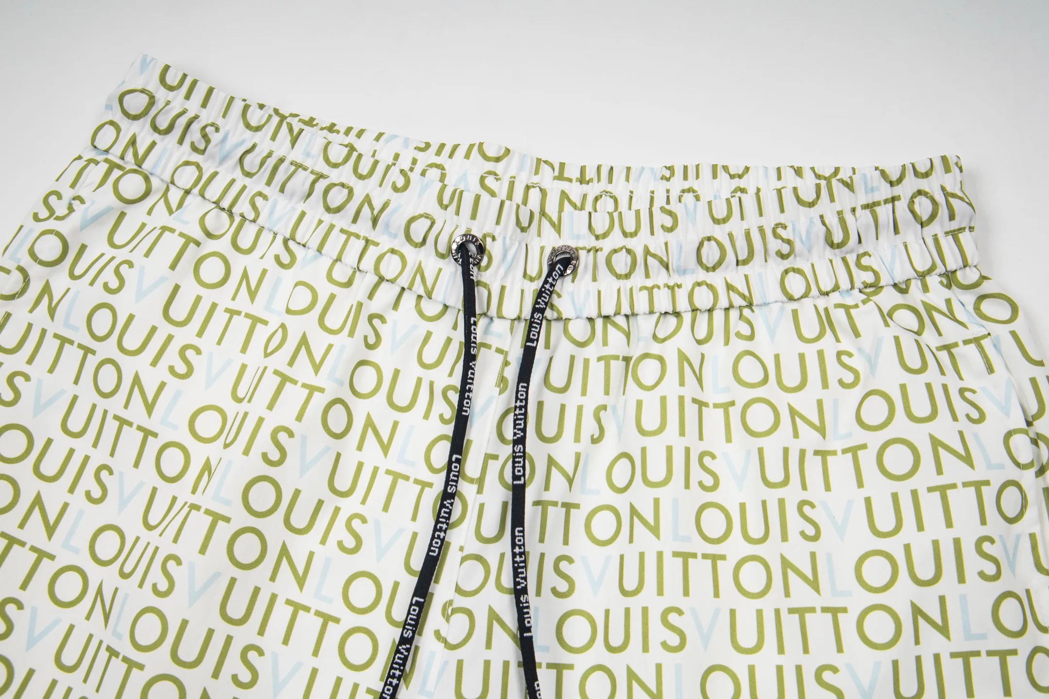 Шорты Мужские Louis Vuitton 11528424