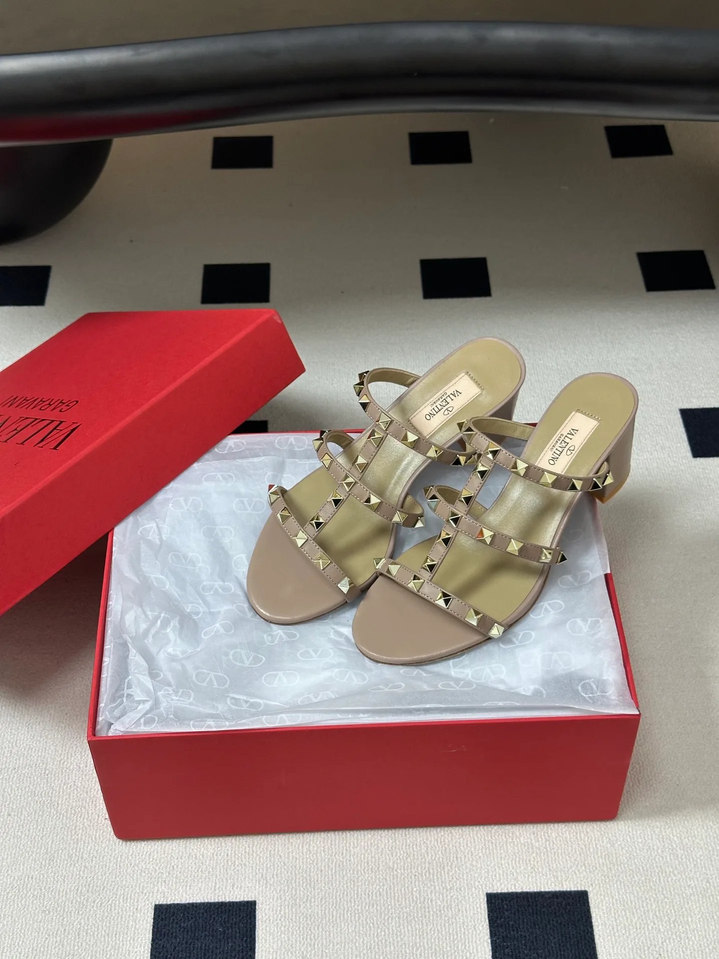 Босоножки Женские Valentino 14797899