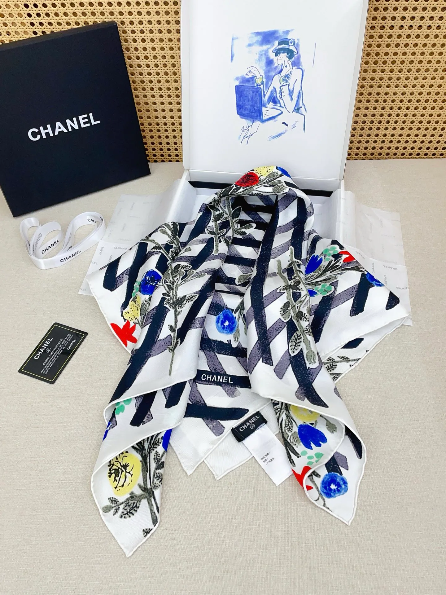 Платки Chanel 13119774