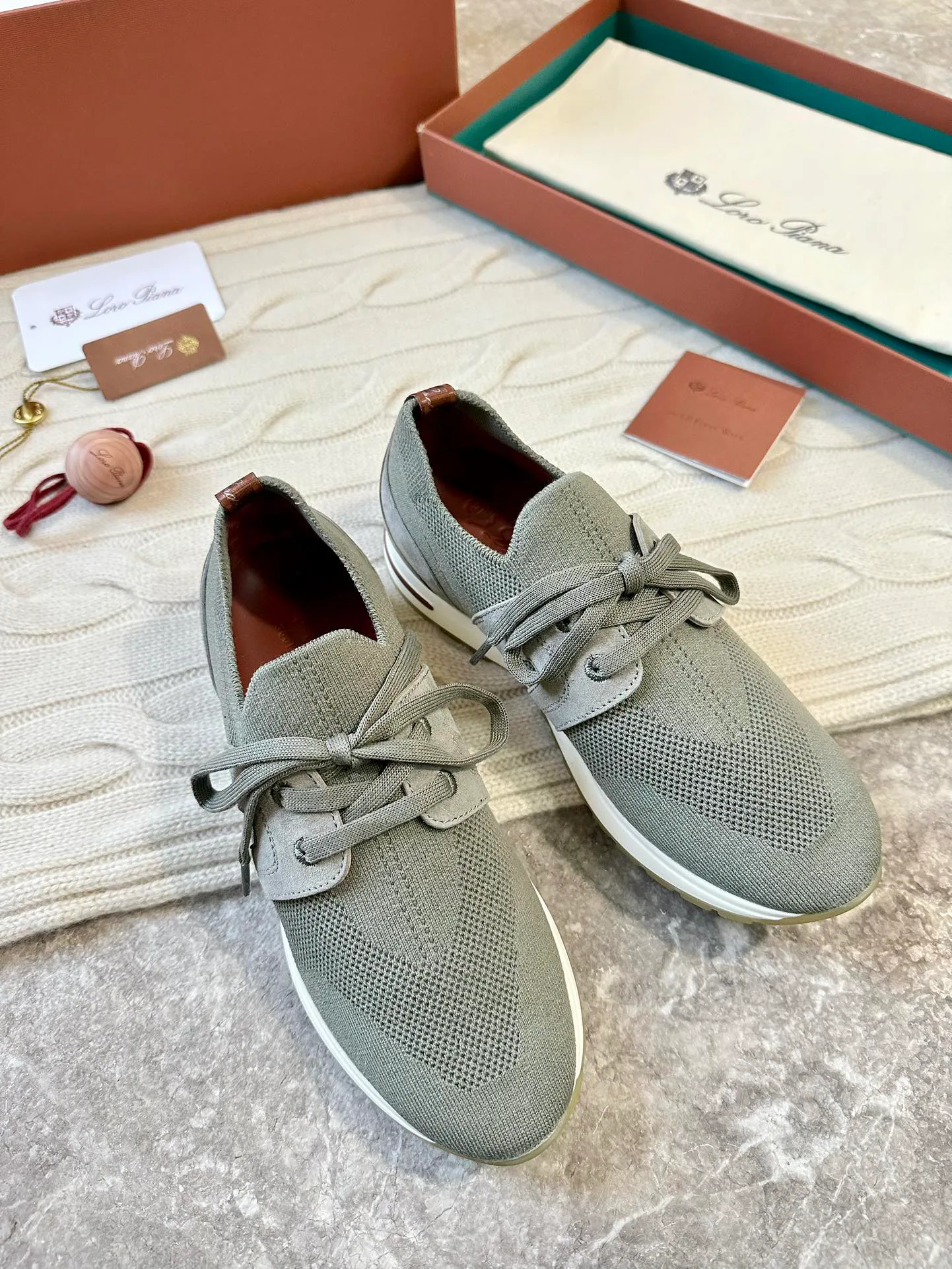 Кроссовки Женские Loro Piana 21672